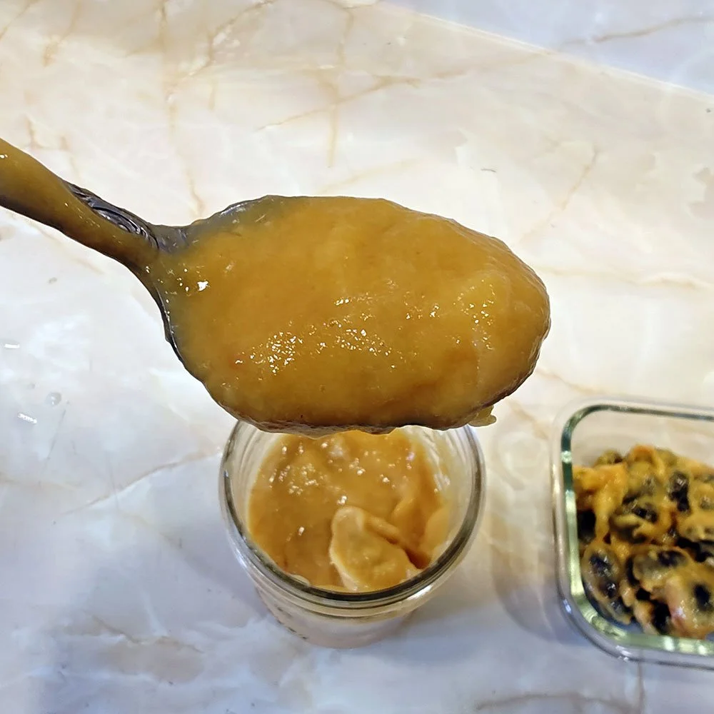 Paw paw pulp ready to eat!