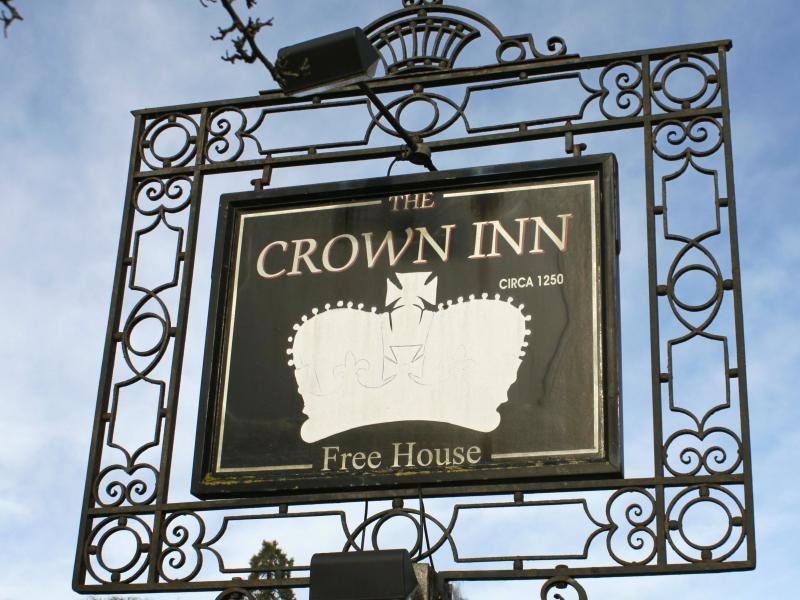 The Crown, Chiddingfold