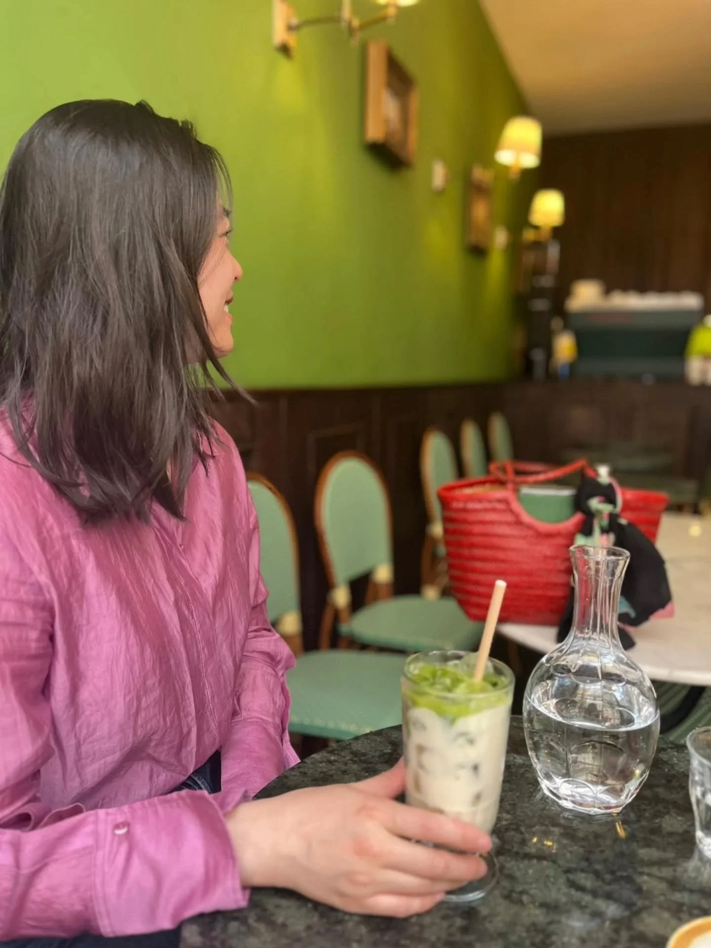 I think I fell back in love with Paris. 

Recently, I had a rare opportunity to reunite with a friend in Paris. The last time I was there, I was a teenager. This time, I returned as an adult, as an artist, with only a day and a half to wander. 

I wa