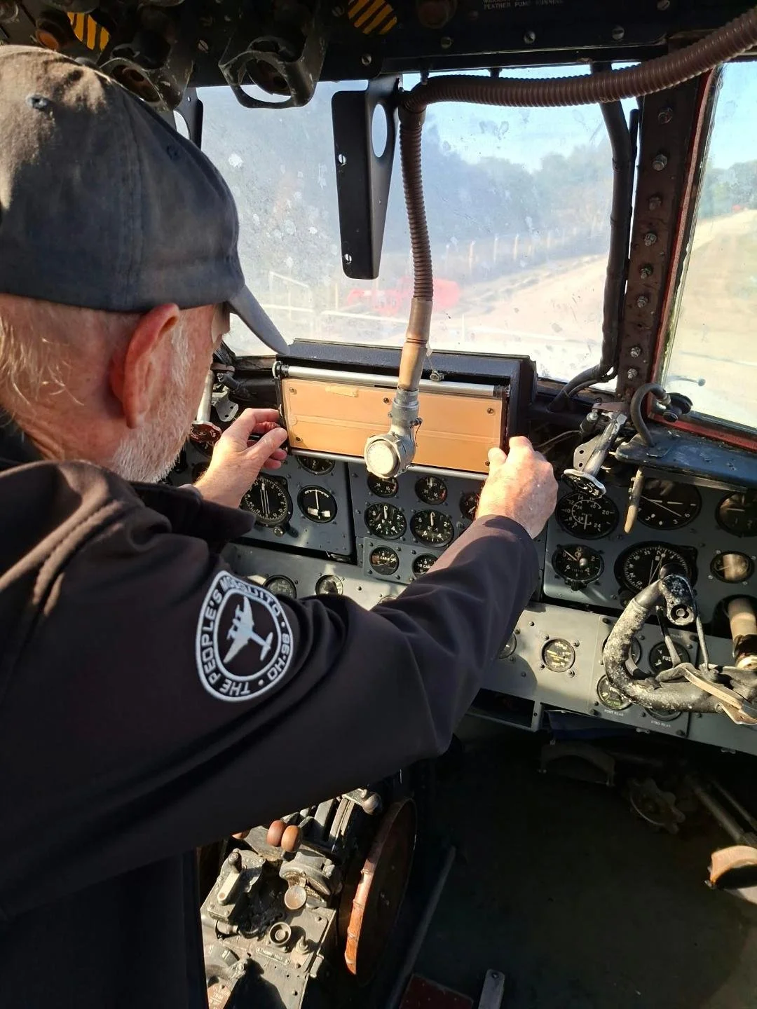 Sep26 Cockpit 9.jpg