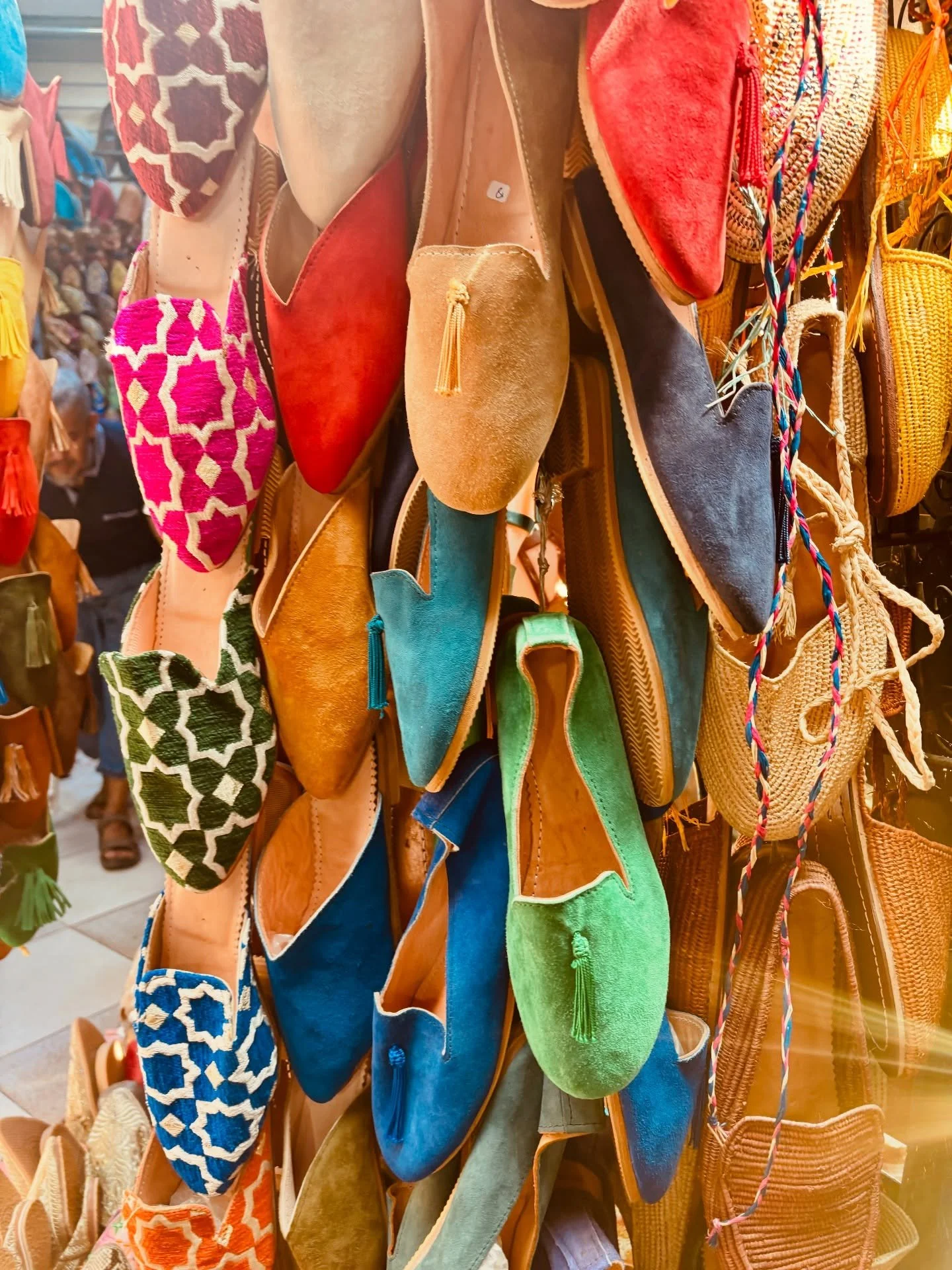 These are the kind of images that always spark something in me. 💘
The colours, the air, the sounds, and the sunshine - 
every corner of Marrakech feels like a memory I can step into,
a vibrant shower of colours I wanted to capture in &ldquo;Medina&r