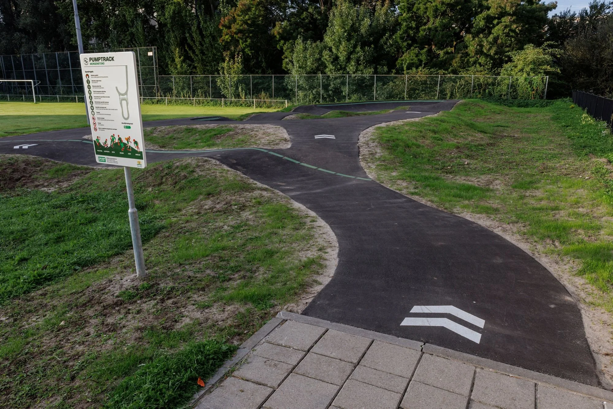 Pumptrack Morgenstond met informatiebord