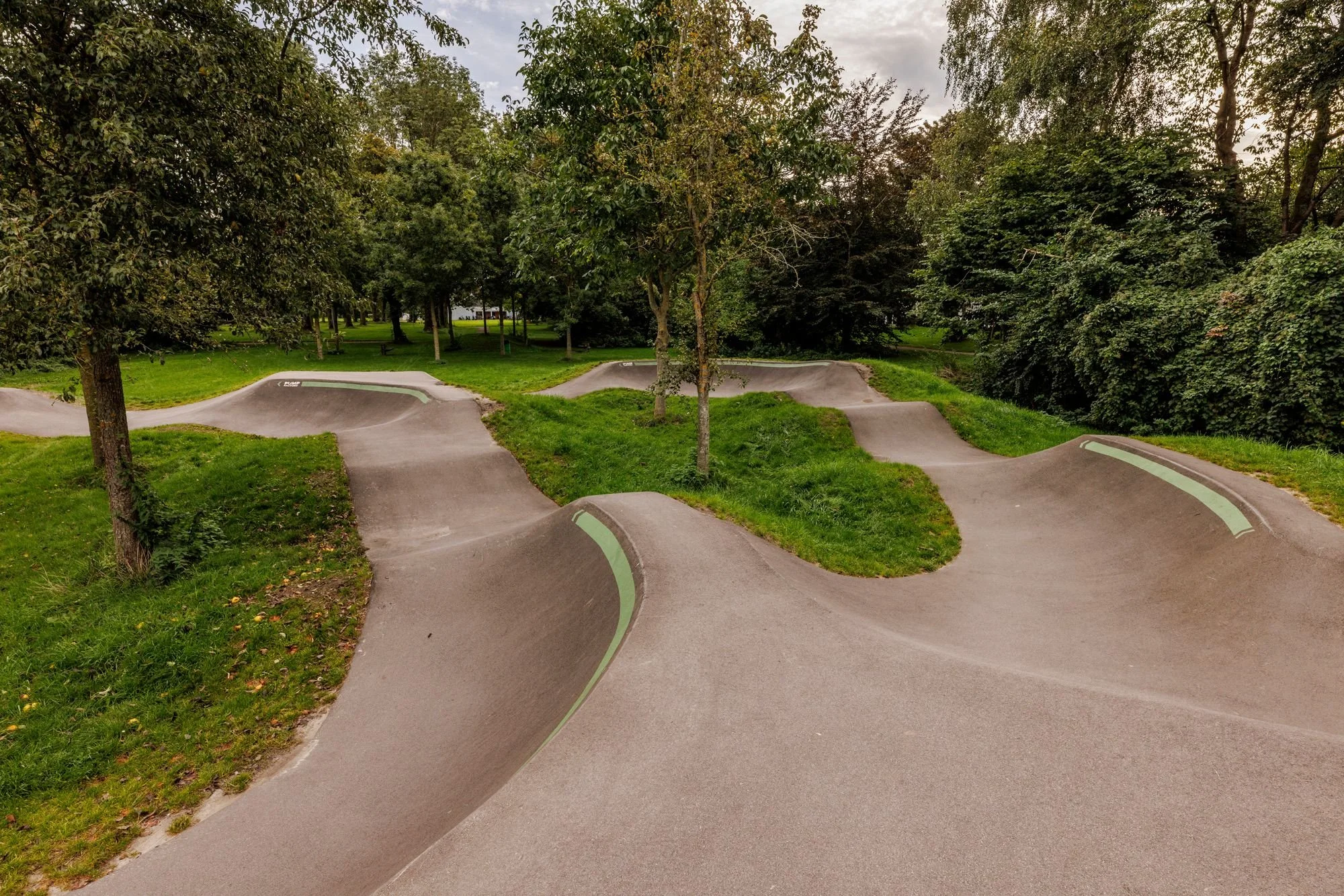 Golvend asfalt van pumptrack Lelystad