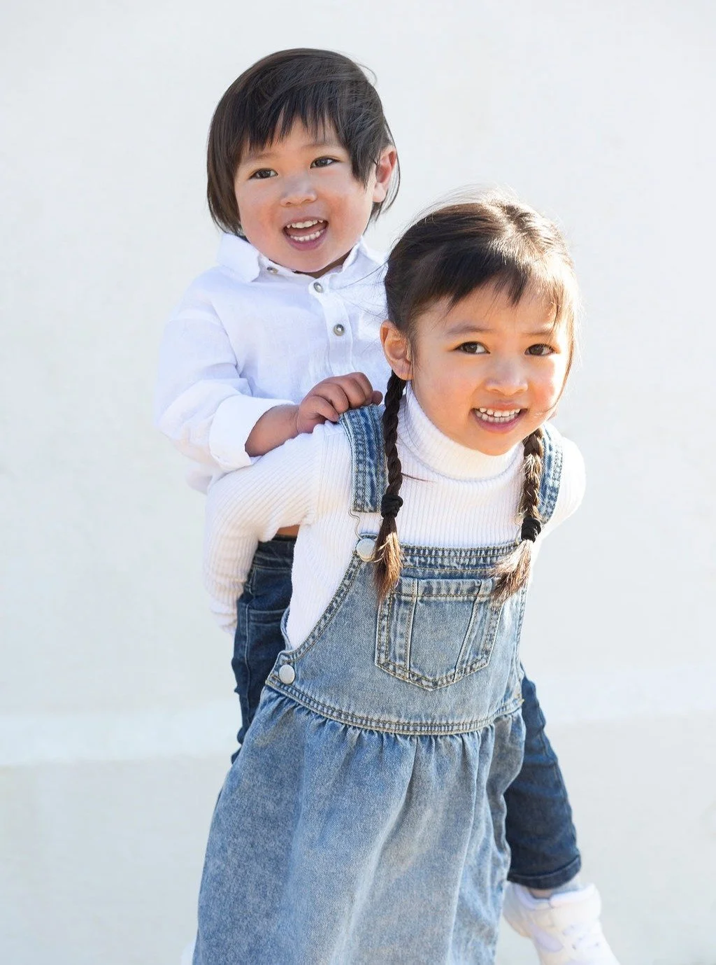 LIAM AND NAOMI

How cute is this novice model portfolio! Liam and Naomi did so well taking direction, and bringing their own personality to this shoot.

If you'd like to get your child into modelling, a portfolio is the first step!

Feel free to get 