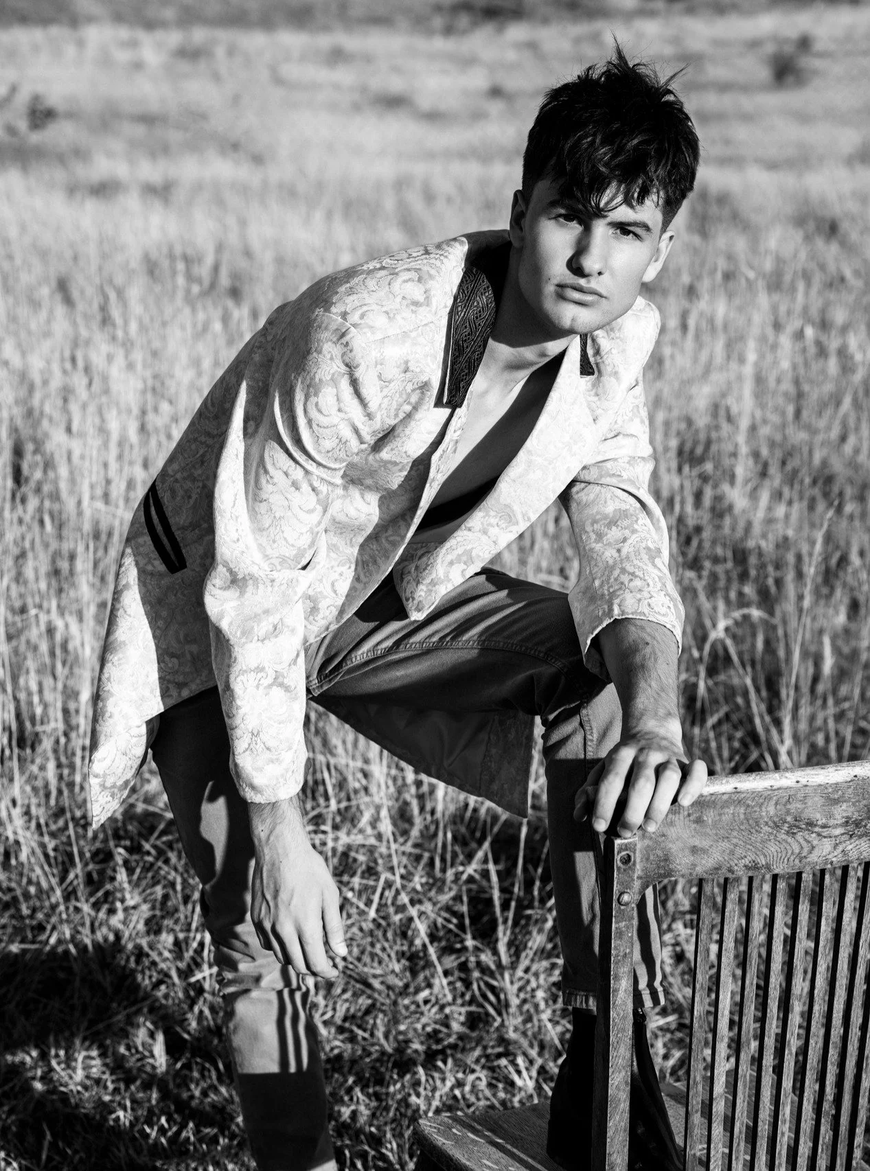Brand New Model Portfolio for Novice Model LOCHLAIN

 🌾🌾

MODELS
Anyone can "have nice images" be told what to do, but what do YOU bring to the table that is unique to you? And how would you handle a photoshoot where you weren't being giv
