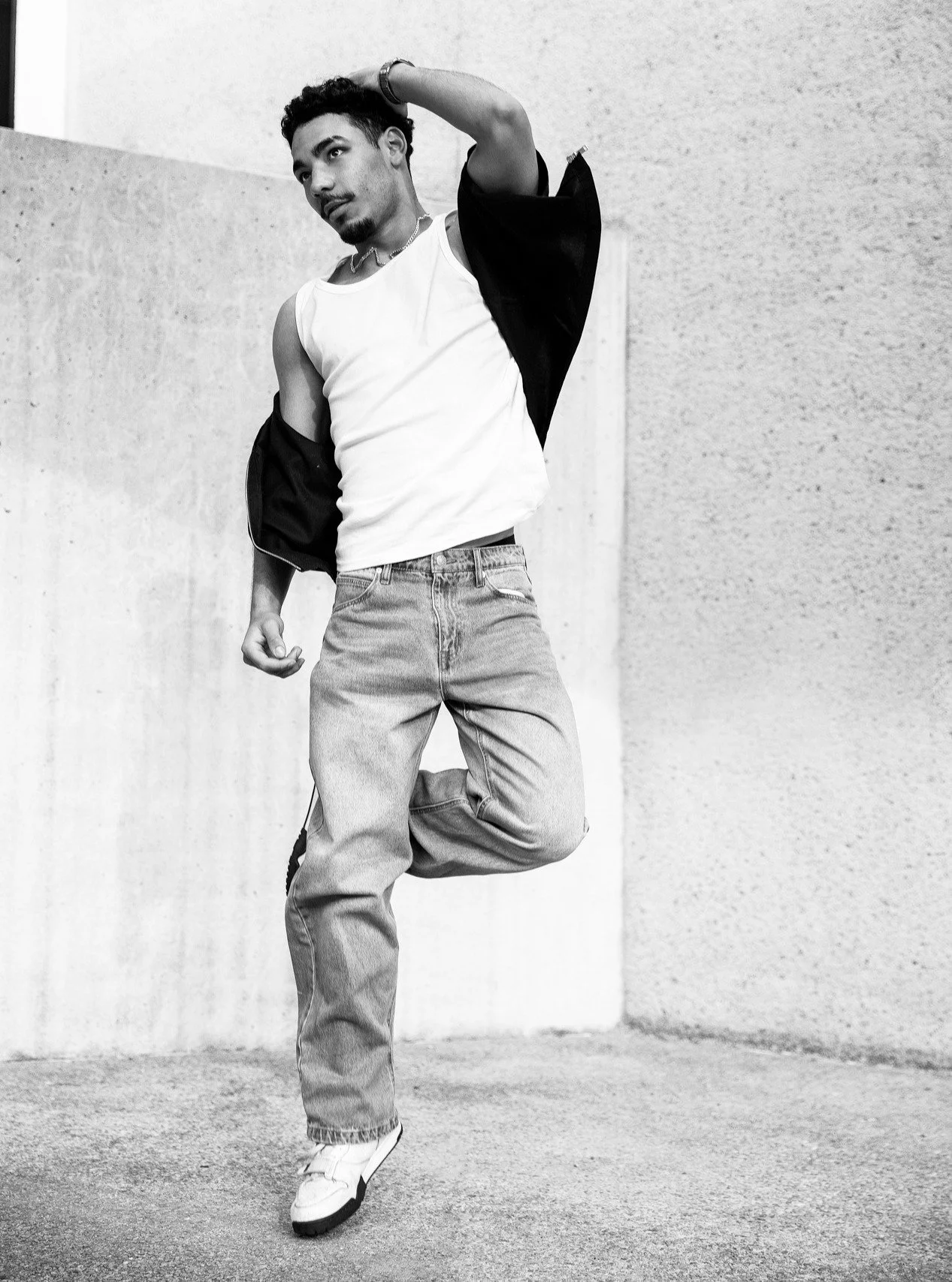Brand new for LEON!

Colour or black and white, what is your fav?

This is Leon's first ever model portfolio. He took direction well, was a quick learner and trusted the process! It's incredible what can be achieved in a single first shoot when you l