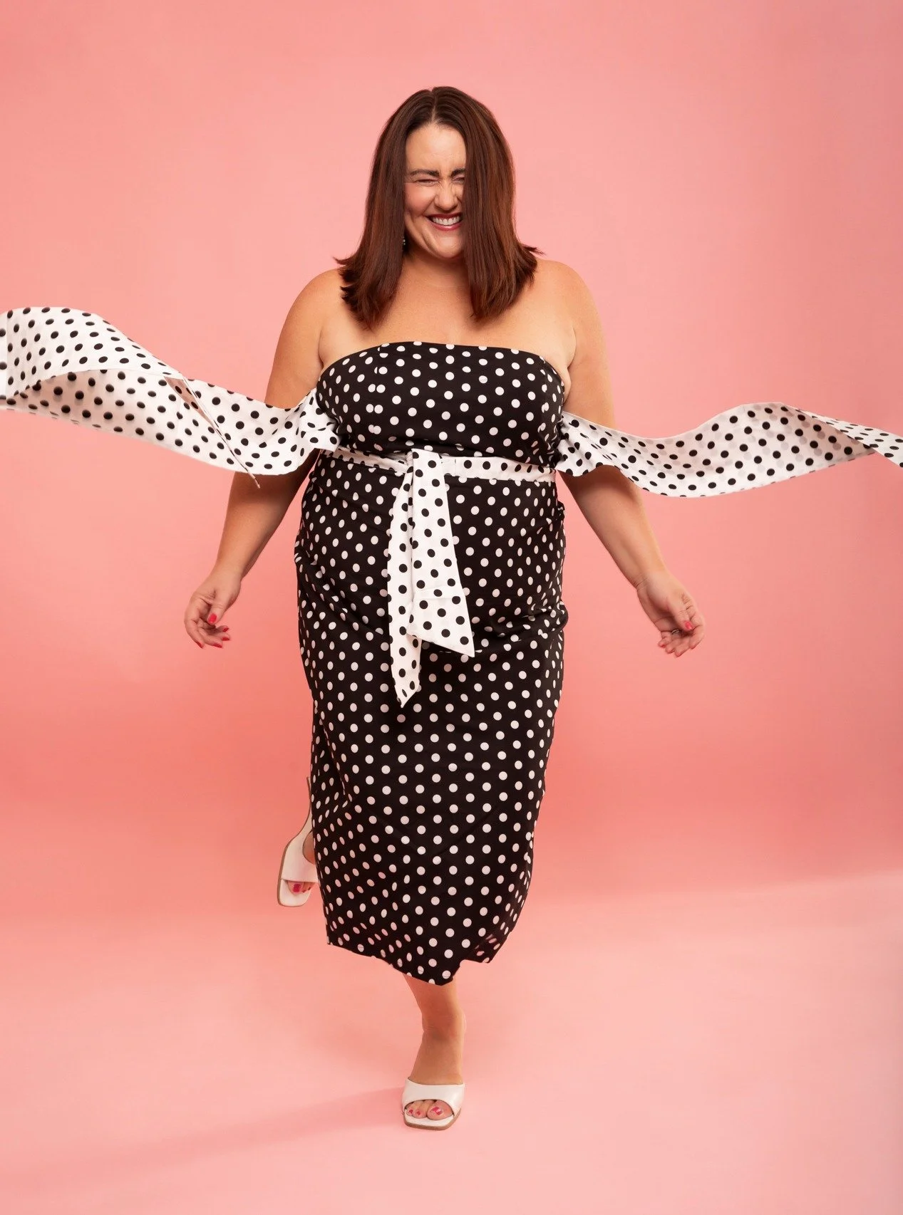 Personal branding shoot for this incredible woman, part 3!

Meet Amy from @wearthedamndress 

Fierce advocate for body positivity and inclusion, founder of @reveltherunway, stylist and model in Canberra.

I absolutely LOVED working with Amy. She was 