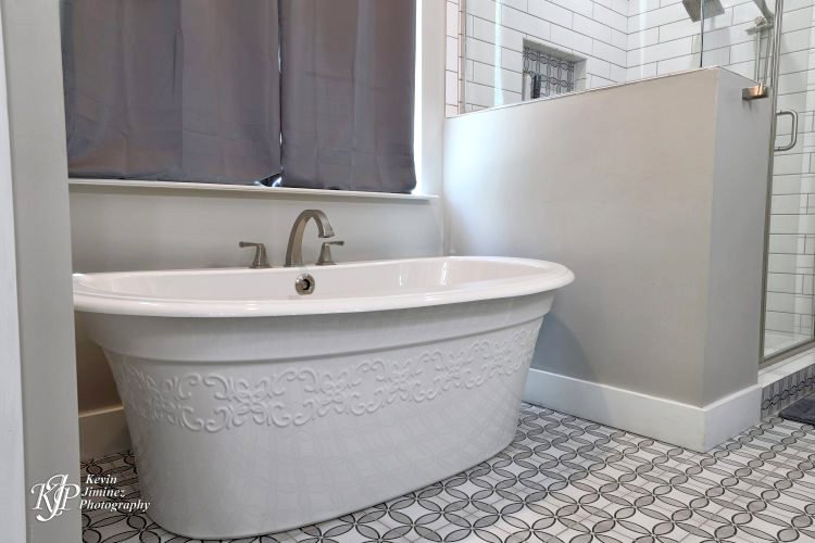 Master+Bath+3.jpg