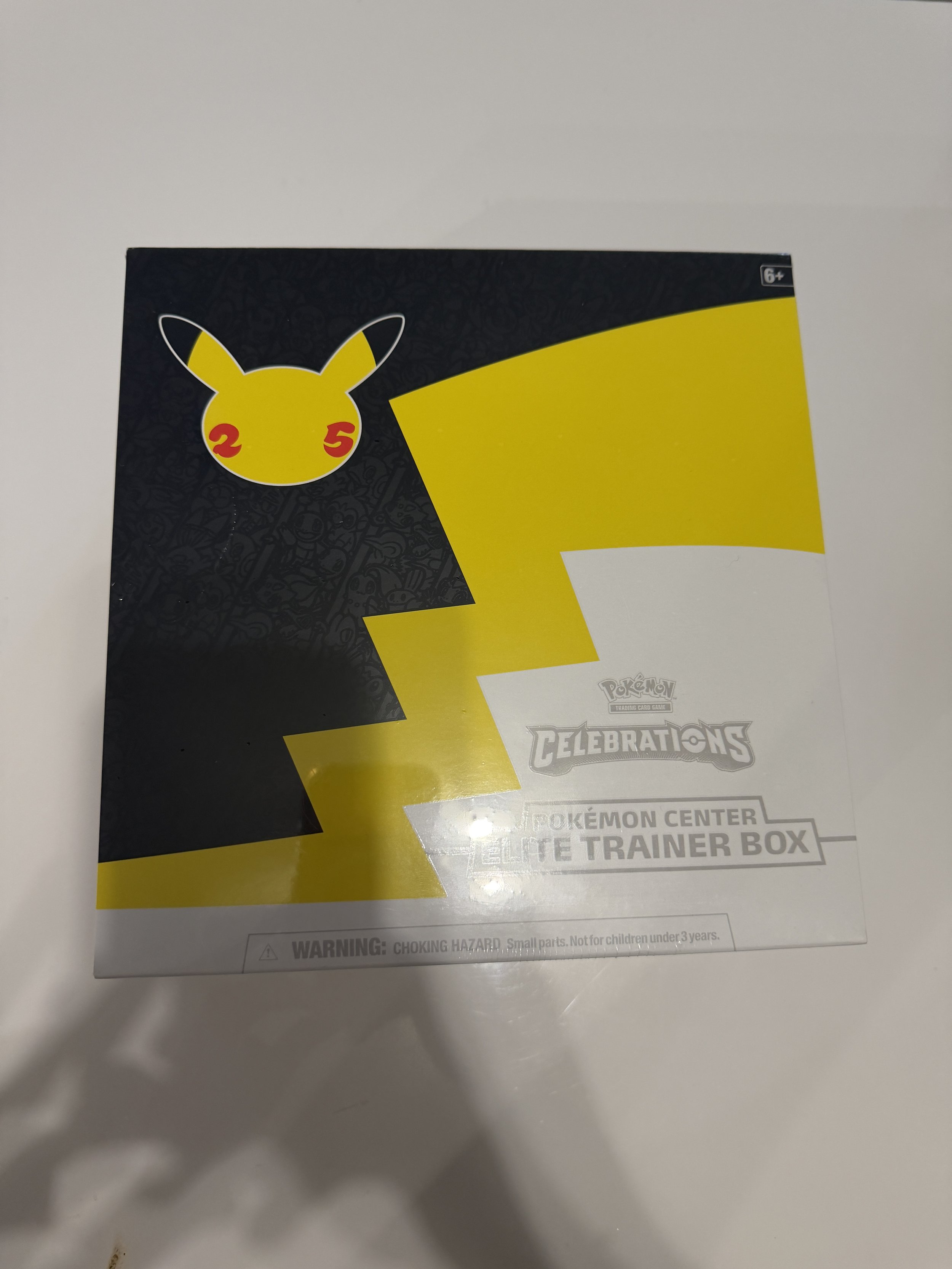 Pokemon Center Celebrations ETB Sealed