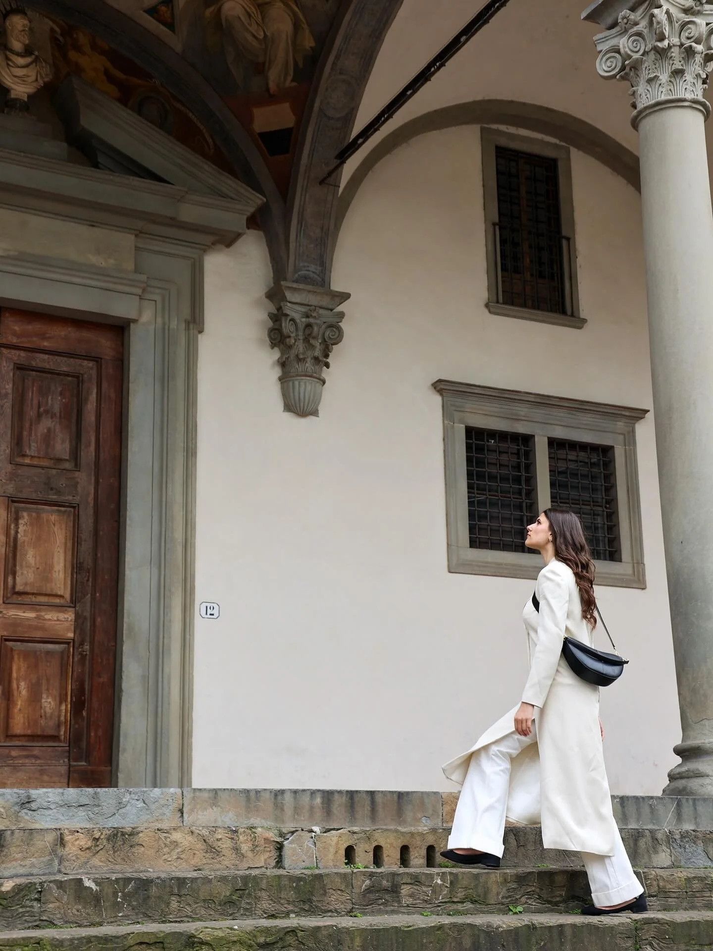 Paola in Florence - timeless lines for timeless streets