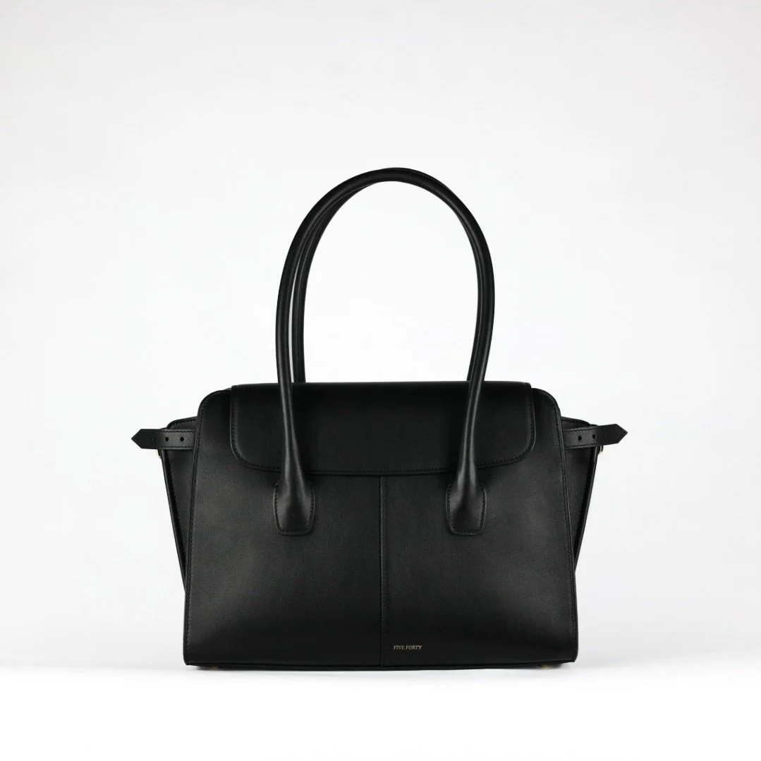 Your Atelier Bag is the dear companion for every moment of your day. Spacious enough to hold everything you need, whether powering through business meetings, embarking on travel adventures, or simply heading out for the evening.

#fivefortythelabel