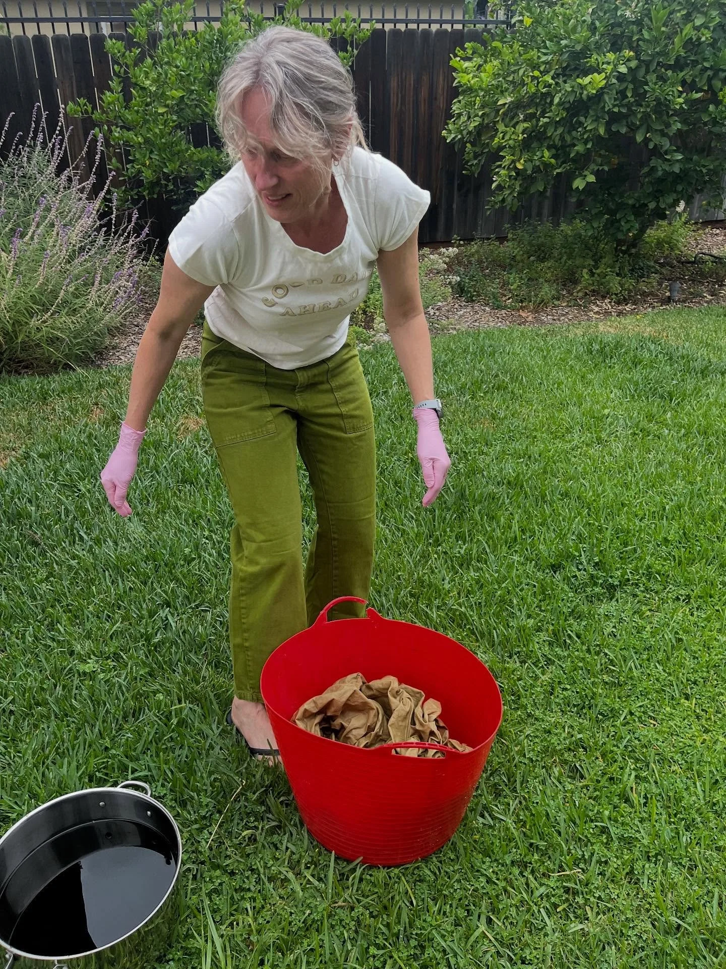 Summer recap
-so much dyer&rsquo;s chamomile this year and some experiments with rosemary
-Utah, Tahoe, and New England adventures
-learning how to quilt
-lots of new knitting projects