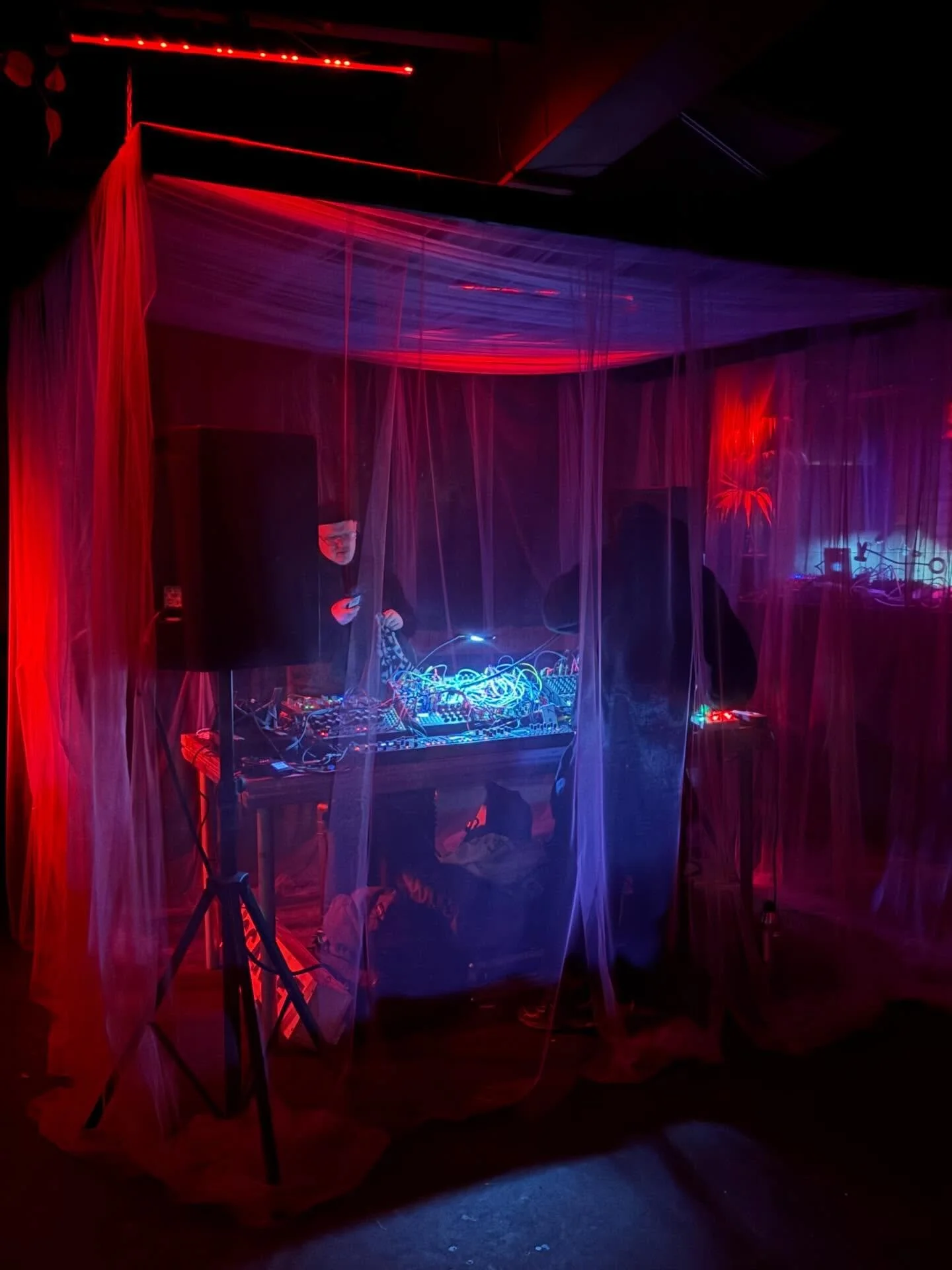 Saturday night we are back for our Sonic Explorations show with &lsquo;The Drape&rsquo; install by SCARLET - Dylan Fogarty LIVE debut + OPTMST &amp; UWM.👺

Remaining third release tickets live - Link in our bio 🔗

See you in the dance!

@scarlet__d