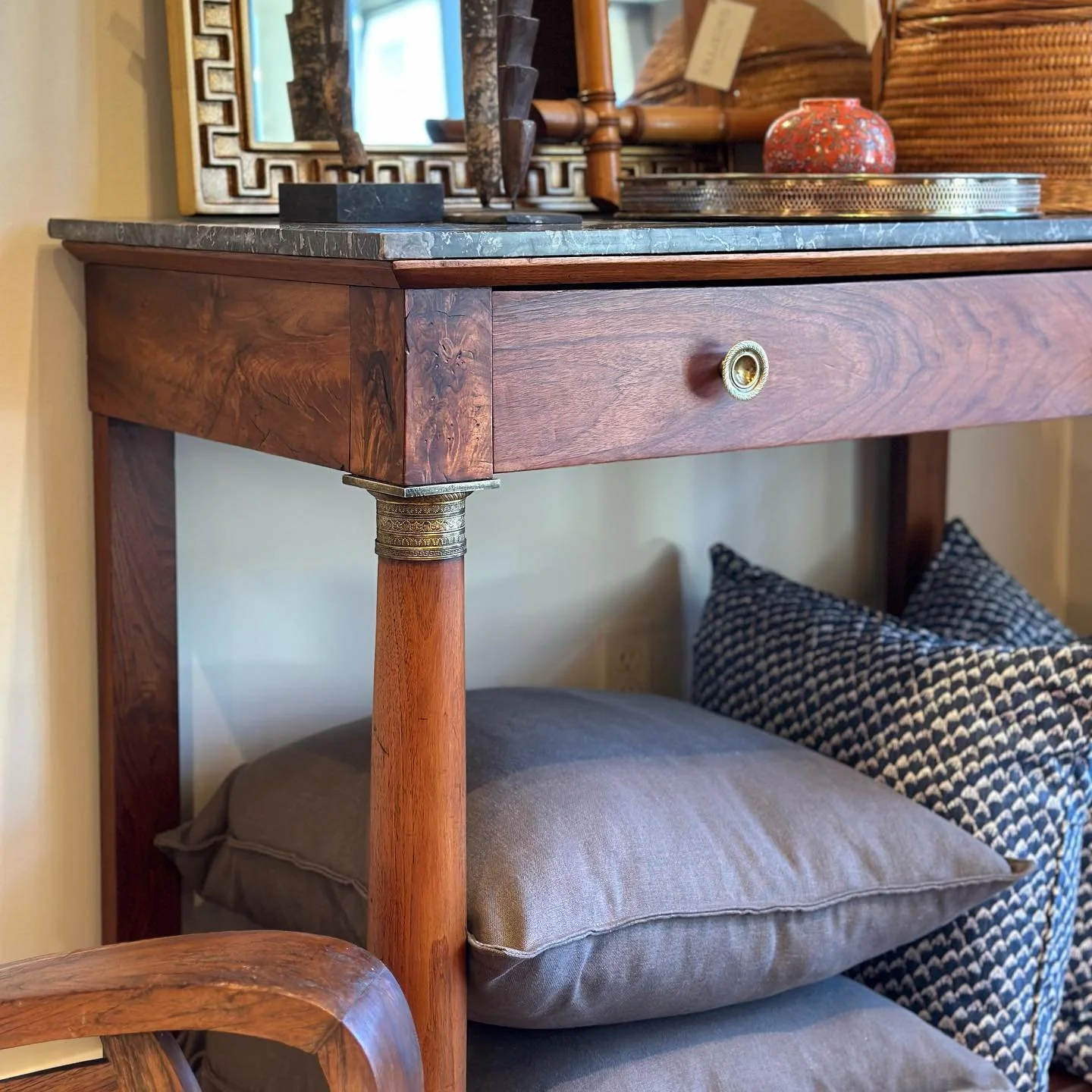 When the delivery truck arrives ahead of schedule&hellip; 😍 Lots of zhuzh-ing to do but can&rsquo;t wait to show you all the beautiful pieces.
.
.
.
.
.
#comingsoon #interiordesign #antiquefurniture #vintagedoesitbetter #shopldco #interiordesigner