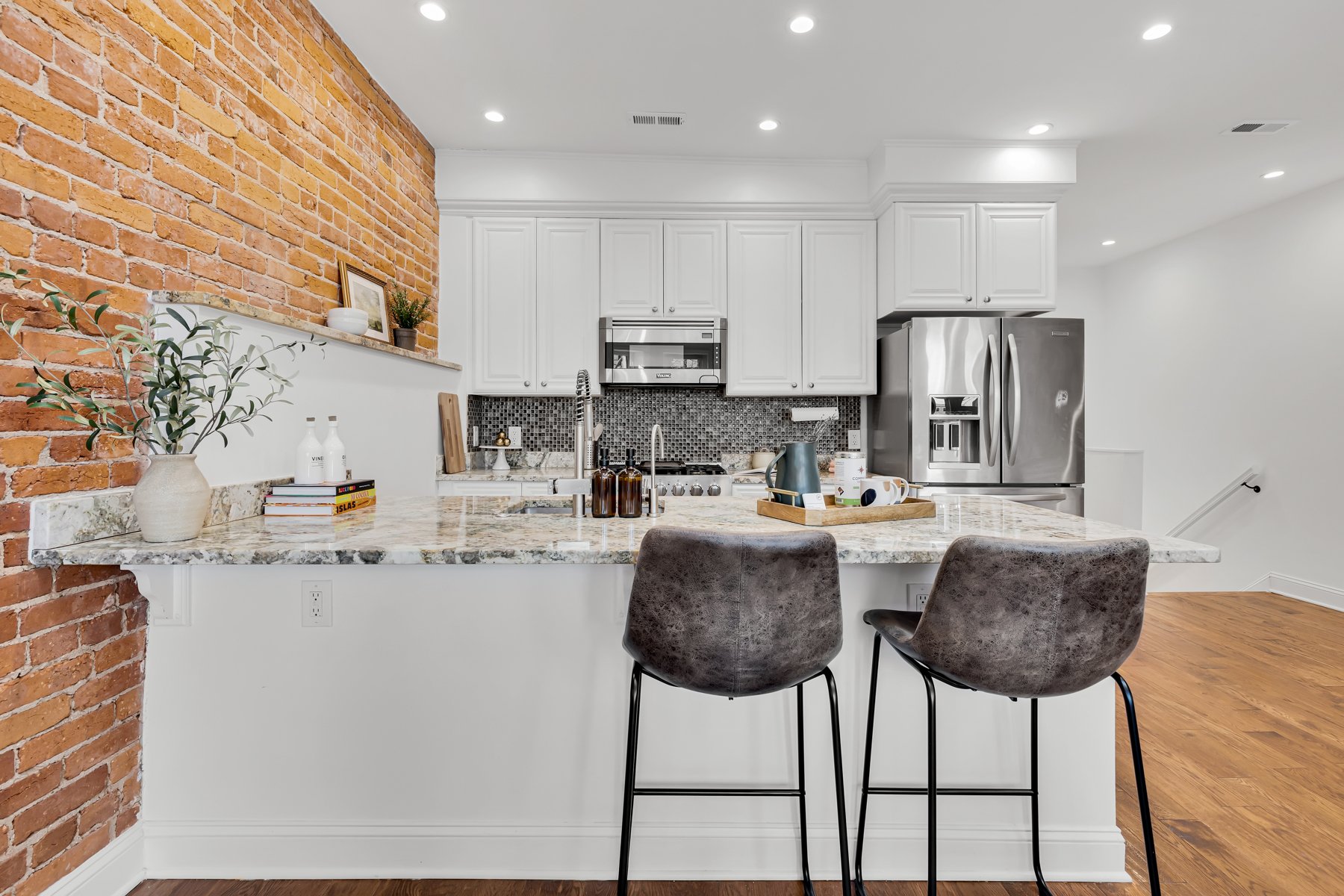 1606 5th St NW 2-0016.jpg