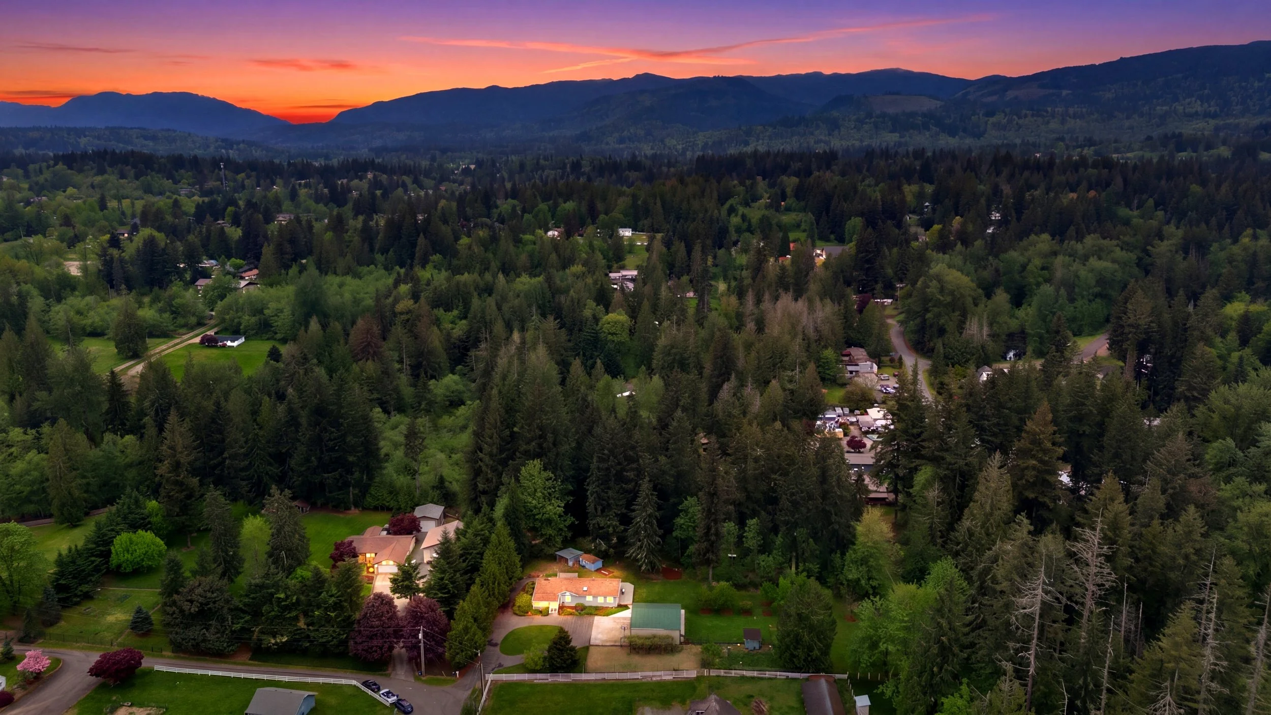 44-DJI_20260507113737_0060_D_twilight_0aaa15f7_7d99fc37.jpg