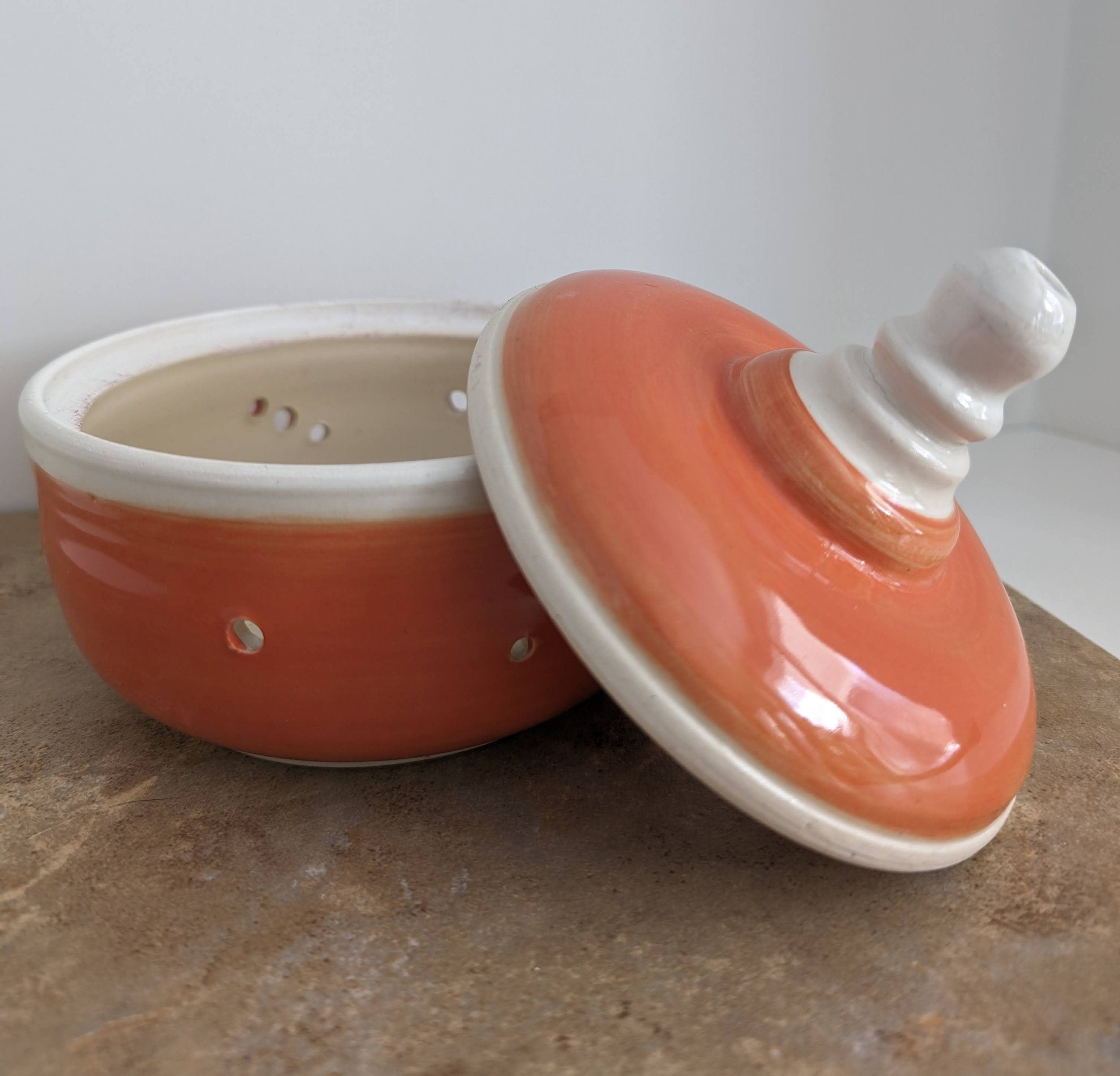 Small Garlic Jar Open..jpg