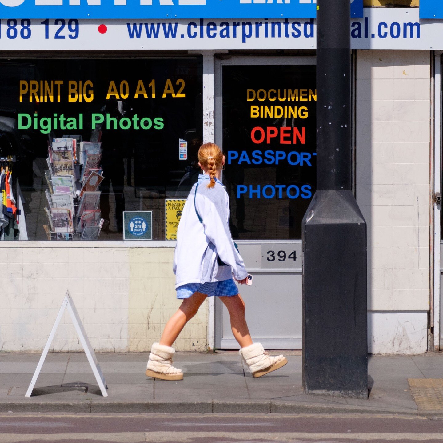 Ordinary People: Brixton

More photos here: https://www.vincentdupontblackshaw.com/home/ordinarypeople-selondon

#brixton #restaurant #london #streetphotography @brixton.village @o2academybrix @london @street_photography_london @streetphotographyinte