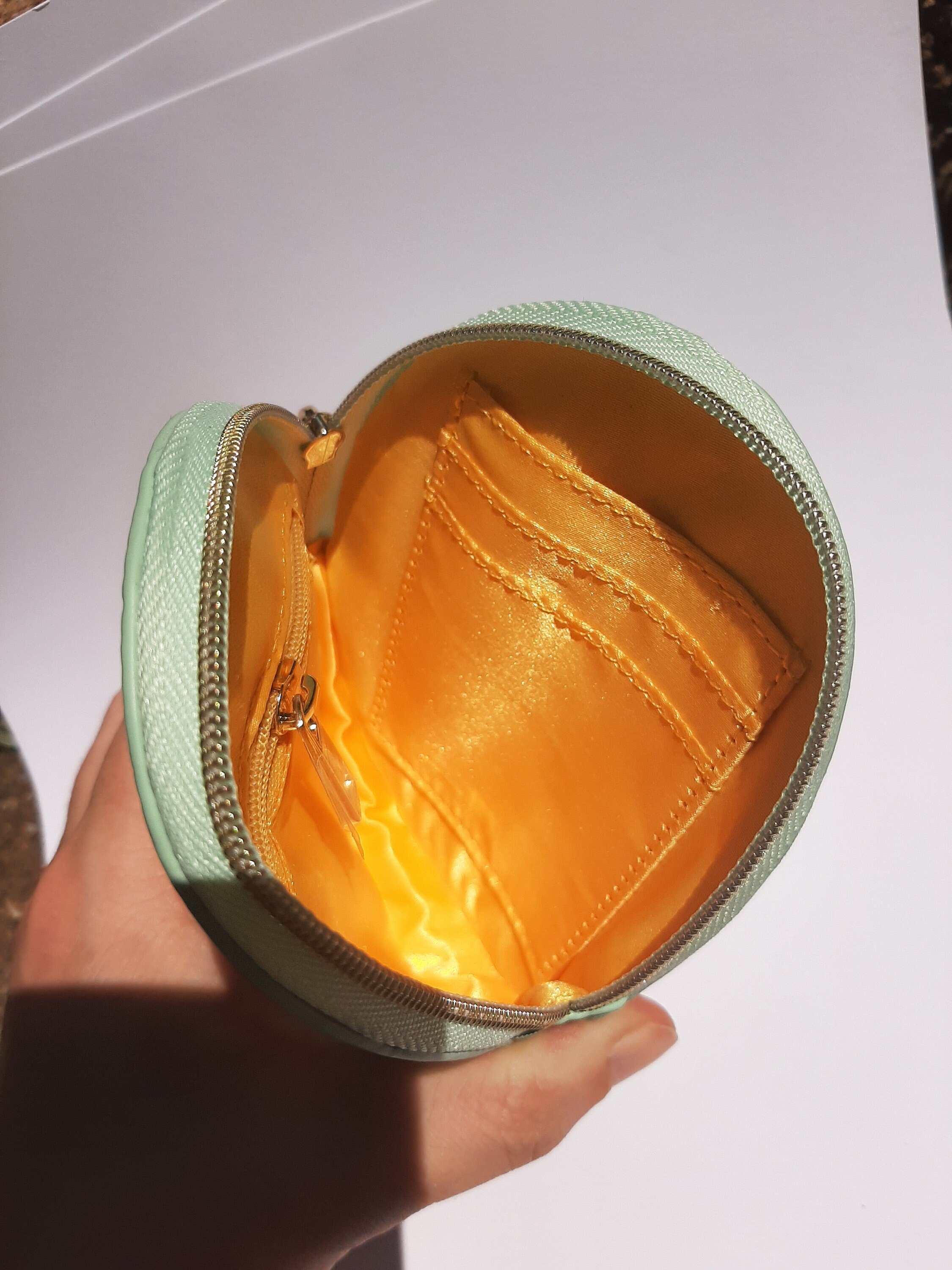 https://i.etsystatic.com/16502411/r/il/5e7585/4576626582/il_fullxfull.4576626582_rvha.jpg