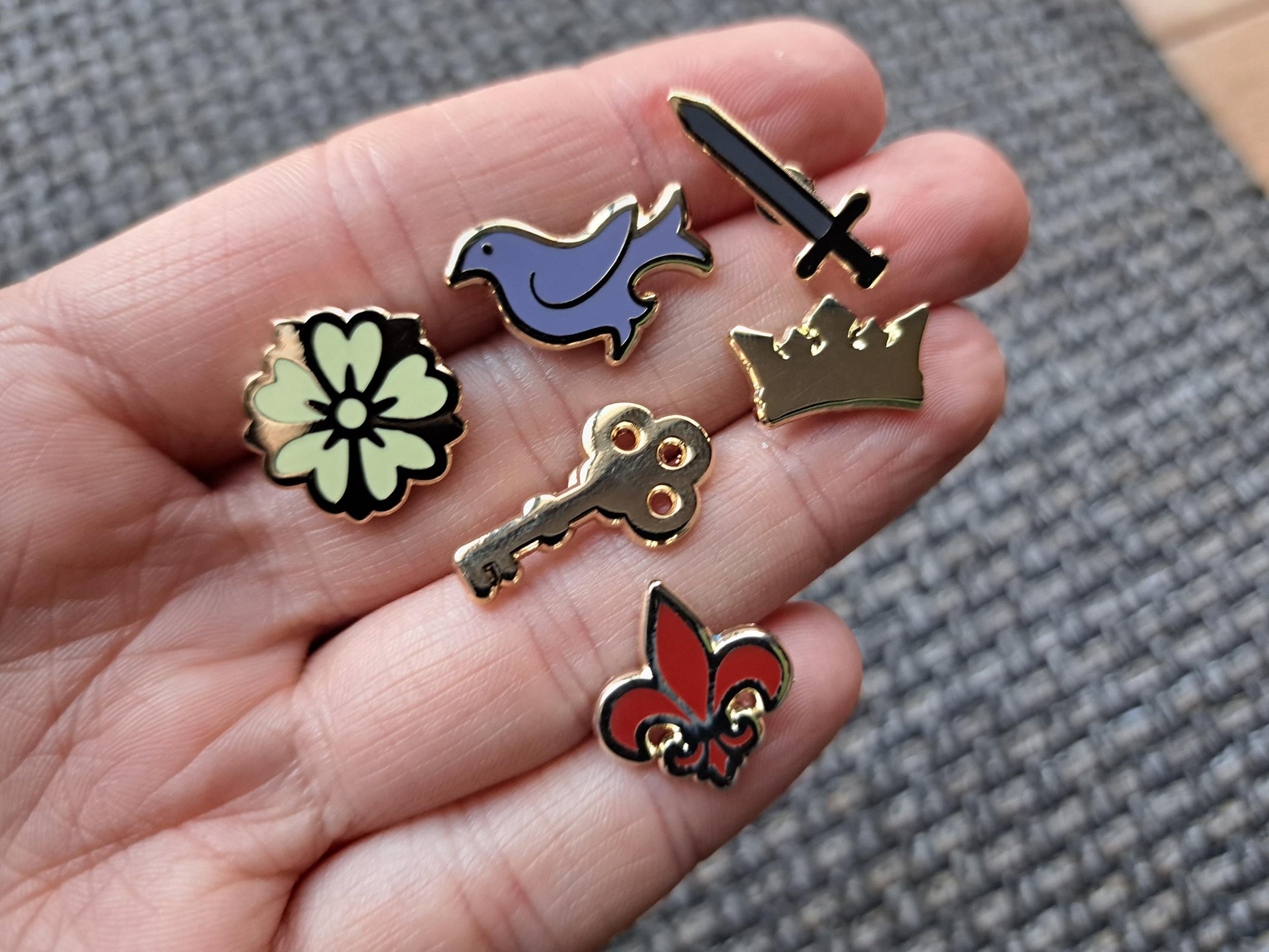 https://i.etsystatic.com/16502411/r/il/8f40bf/6714600293/il_fullxfull.6714600293_72xu.jpg
