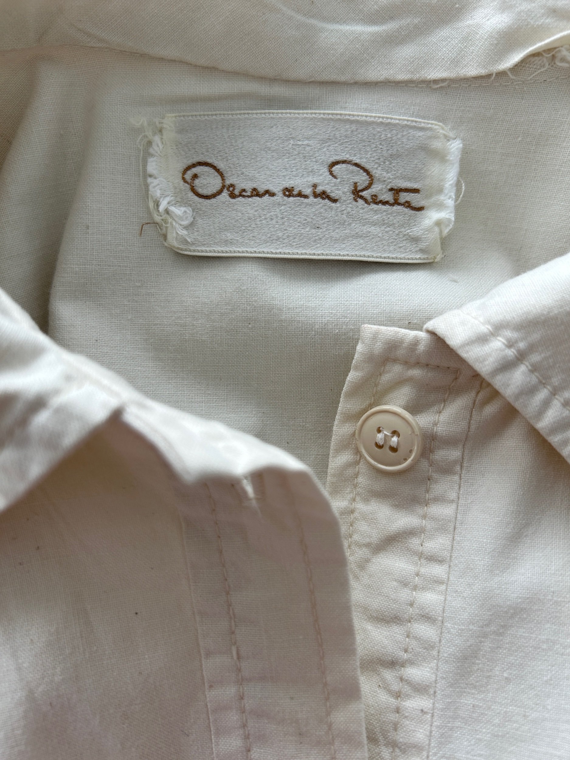 vintage Oscar de la Renta label