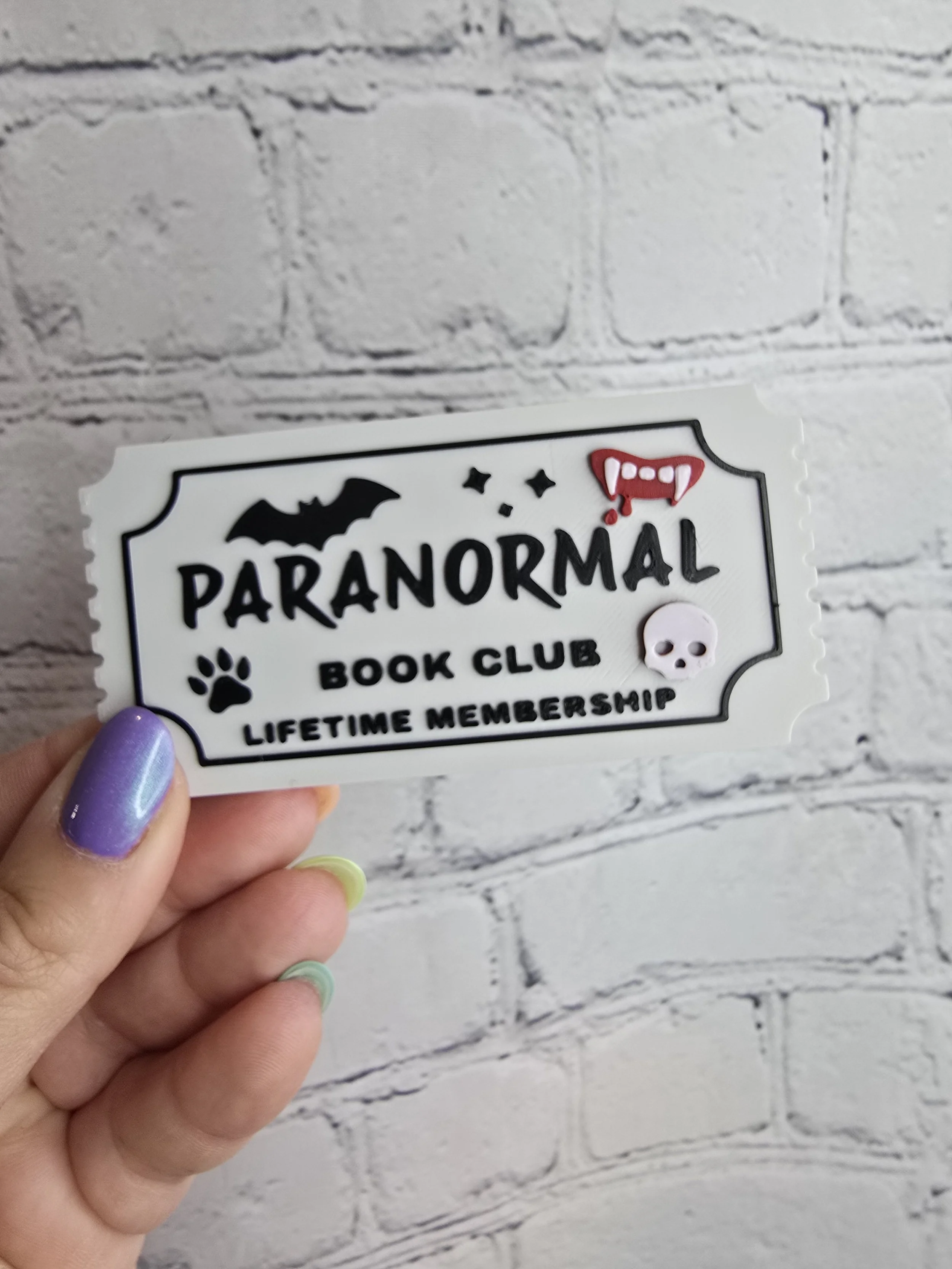 Paranormal Ticket