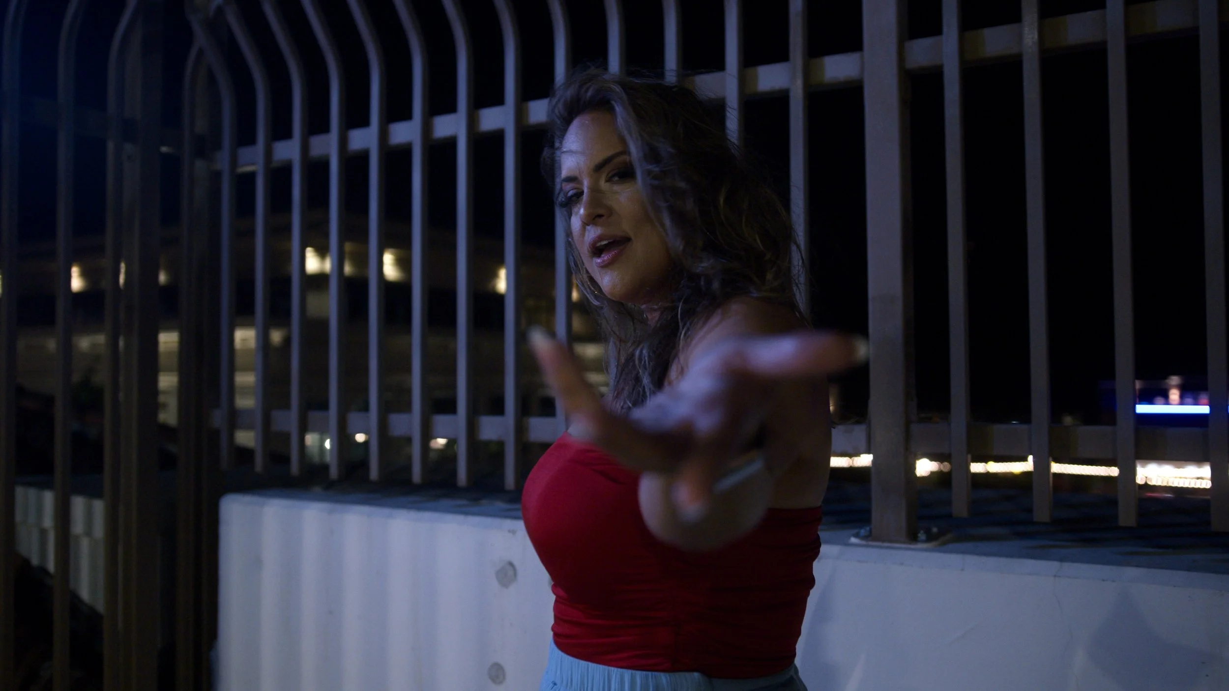 take hand bars_1.1.2.PRE.jpg