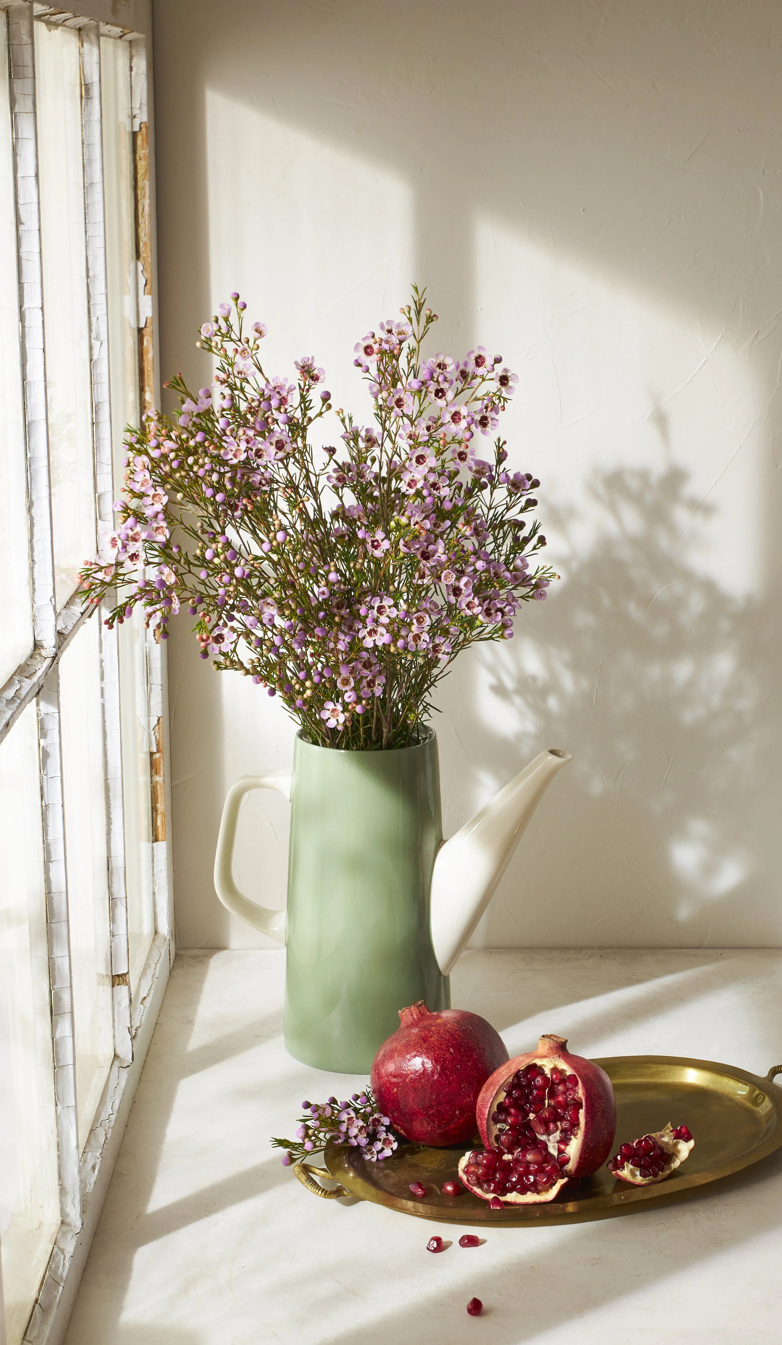 CoryAldingerPhotography_MeredithPearsonStyling_SunnyWindowScene_retouched.jpg