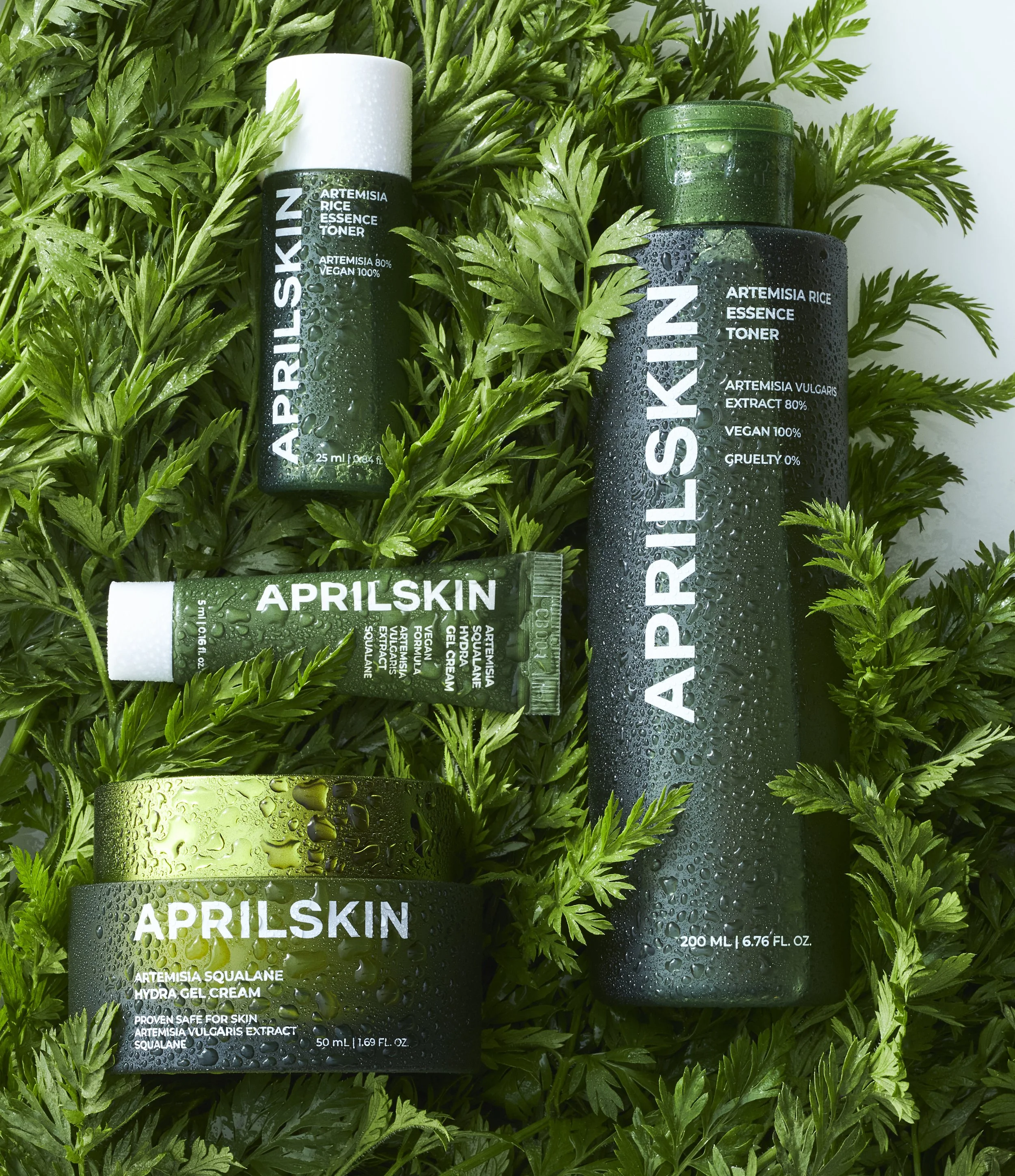 CoryAldingerPhotography_MeredithPearsonStyling_SkinCareAprilSkinGreen_retouched.jpg