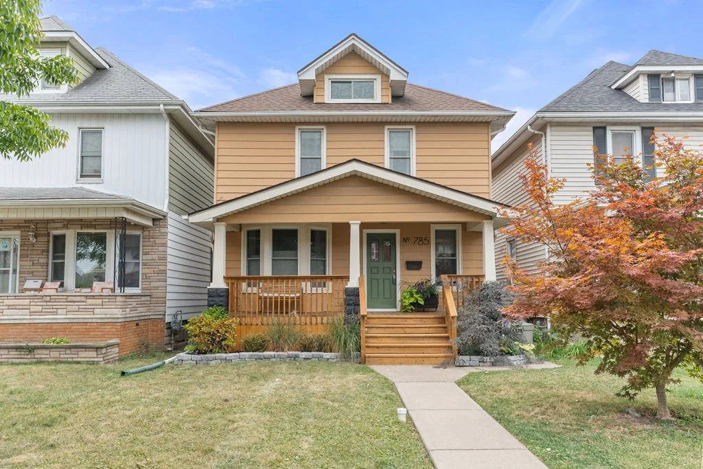 785 Moy Avenue