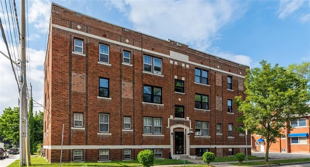 1-Front of House.jpg