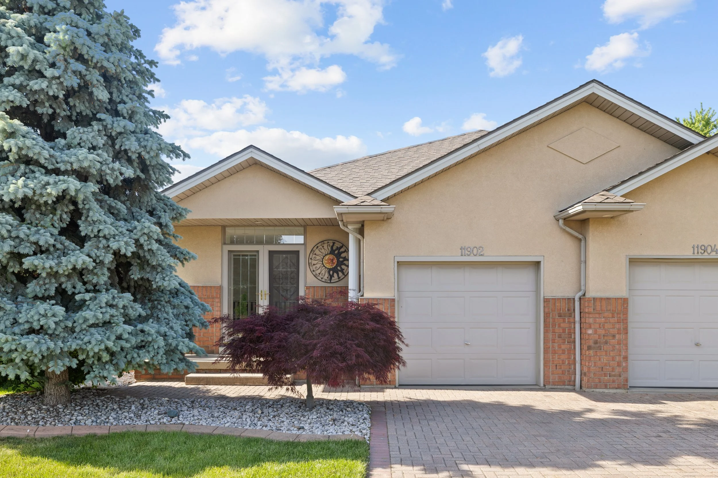 11902 Brouillette.jpg