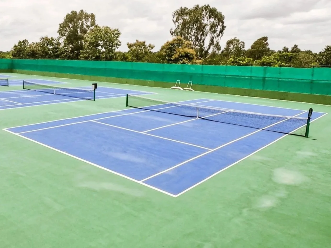 Outdoor tennis courts
