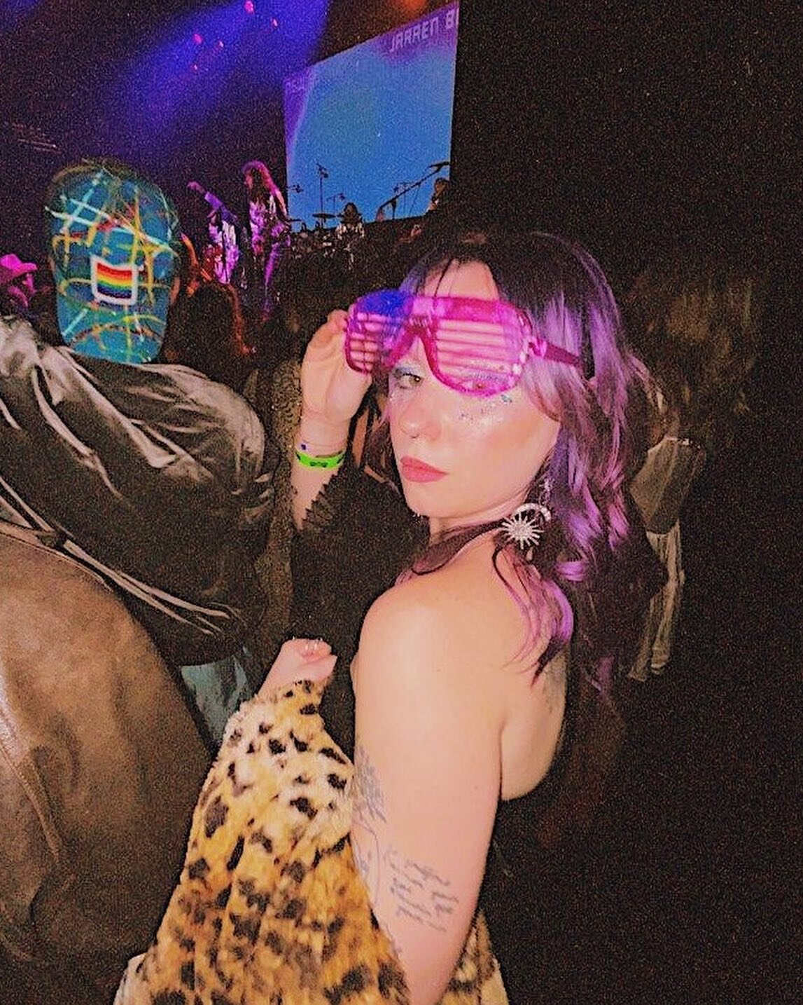spaced out 🚀🪩💜