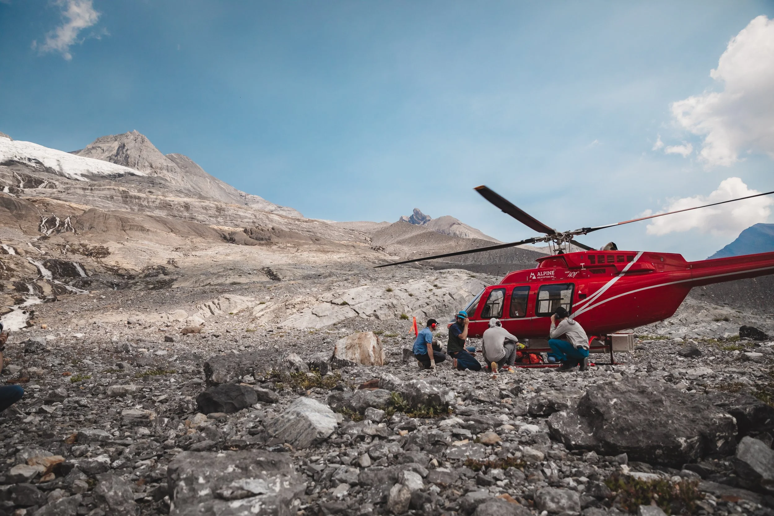 acc-gmc-helicopter-access-basecamp-canadian-rockies.jpg