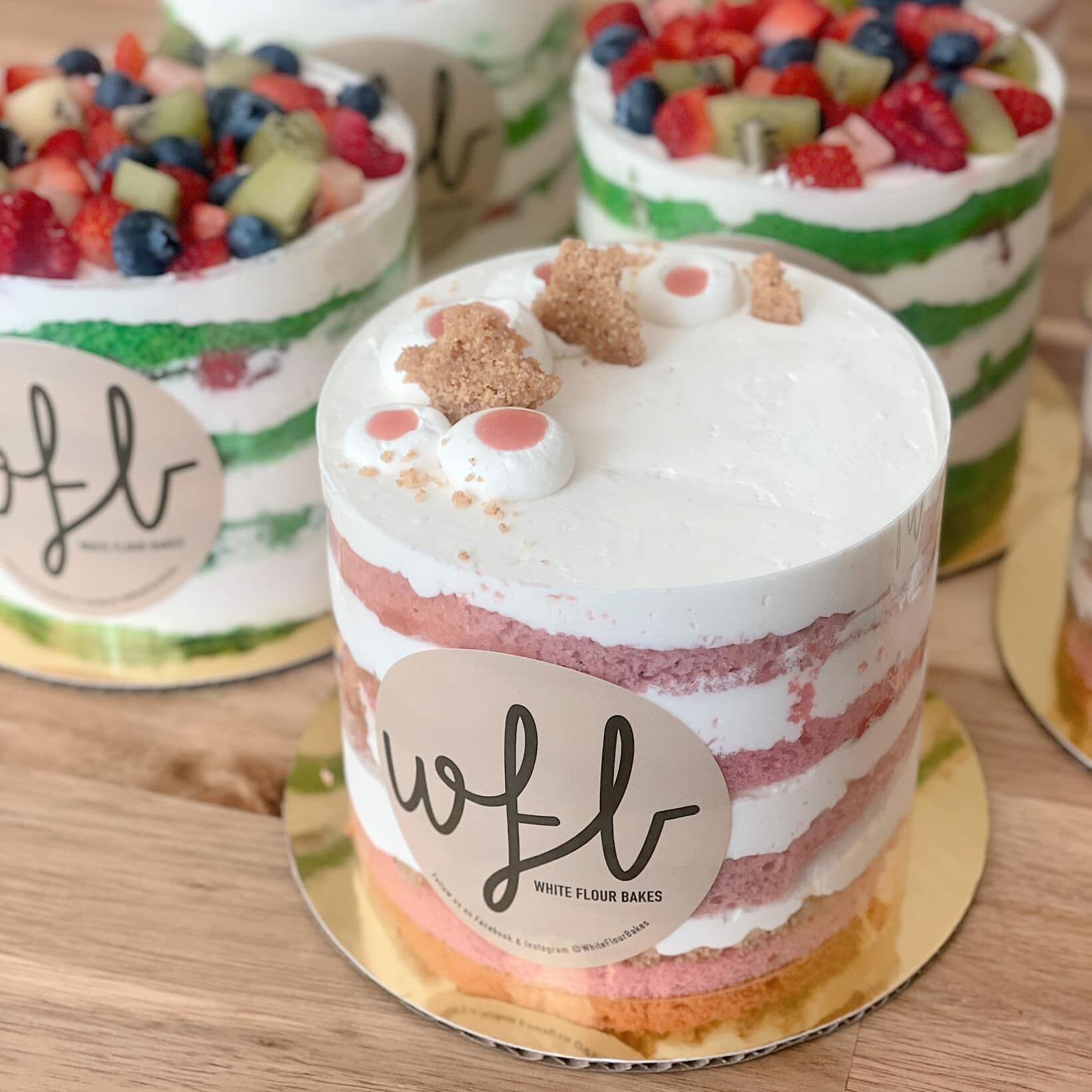 A small handful for pick up today or tomorrow! Available until sold out.

✨ 5&rdquo; Minis ✨
💗 Guava Cake
💚 Nab Vam Cake

Order Now &mdash;-> www.hotplate.com/whiteflourbakes 

Pick Up in Woodbury, MN
Friday: 4:30 PM - 6:30 PM
Saturday: 8 AM - 1