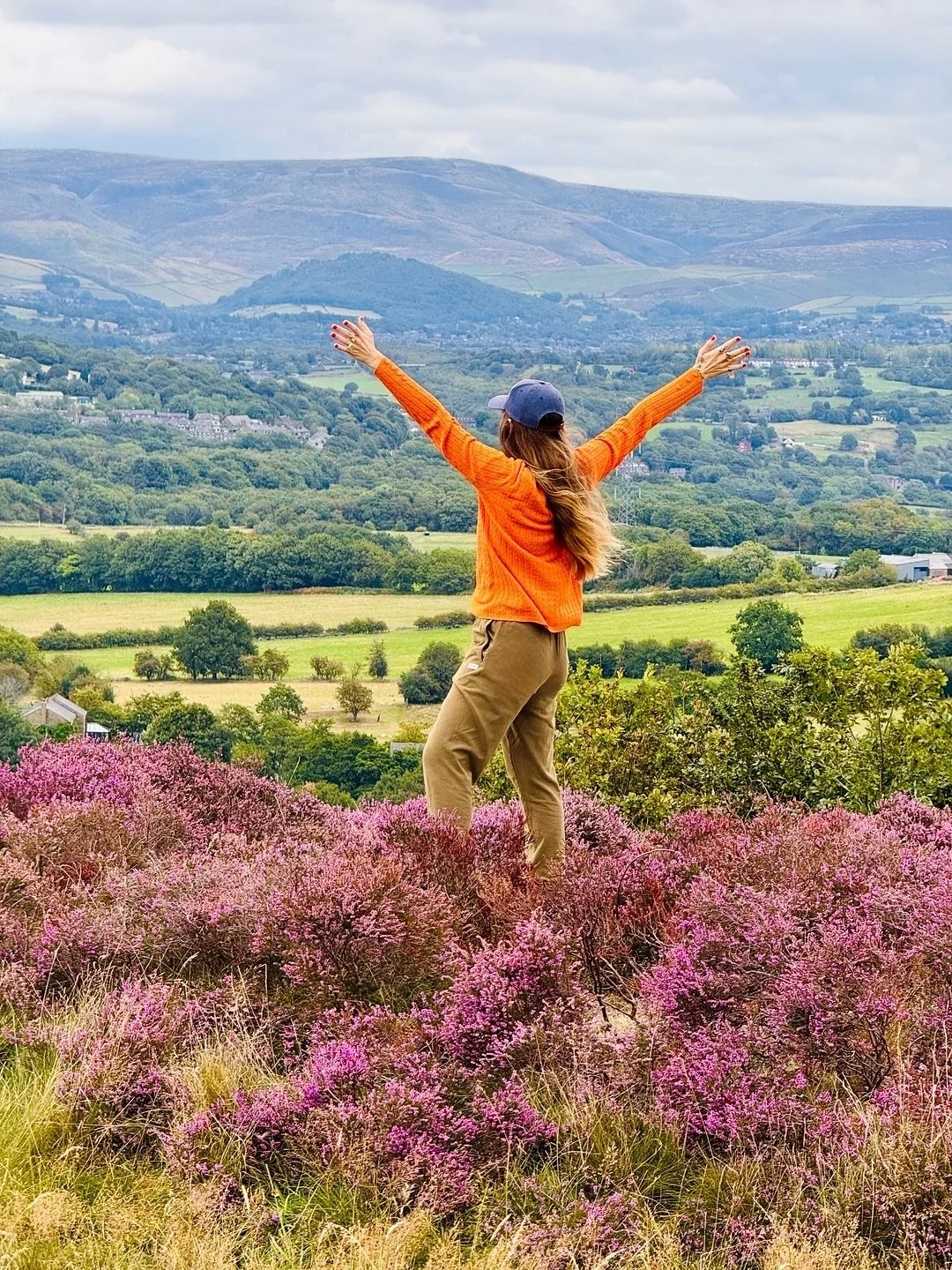 It was a mind-devouring-itself kind of day. So we went to the moors. 

Walked through bracken and mud. Under oaks and beside stone walls, past lichen parties and silver birch shedding their papery skins. 

Robins and blackbirds darted and sang around