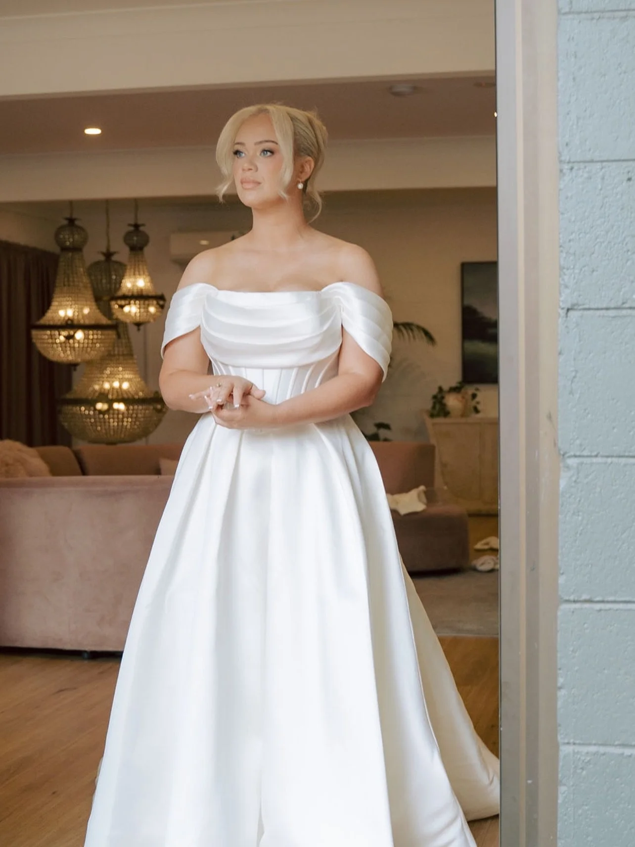 Maddie &amp; Curtis 05/01/2026 🤍

Makeup @thebeautyroom.bybritt 
Hair @moniquekazokas 
Photographer @storytellersweddingco 
Venue @thelodgejamberoo 

@mads_xo