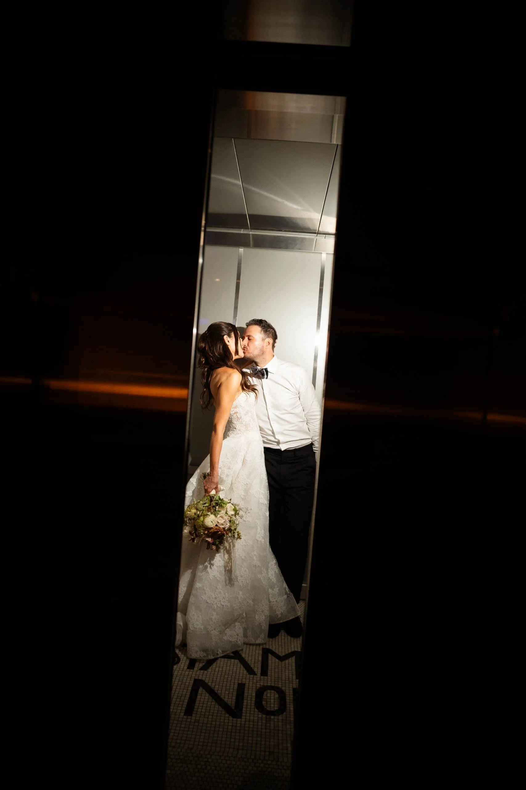 487-1ST03231-Lisa & Brendan.jpg