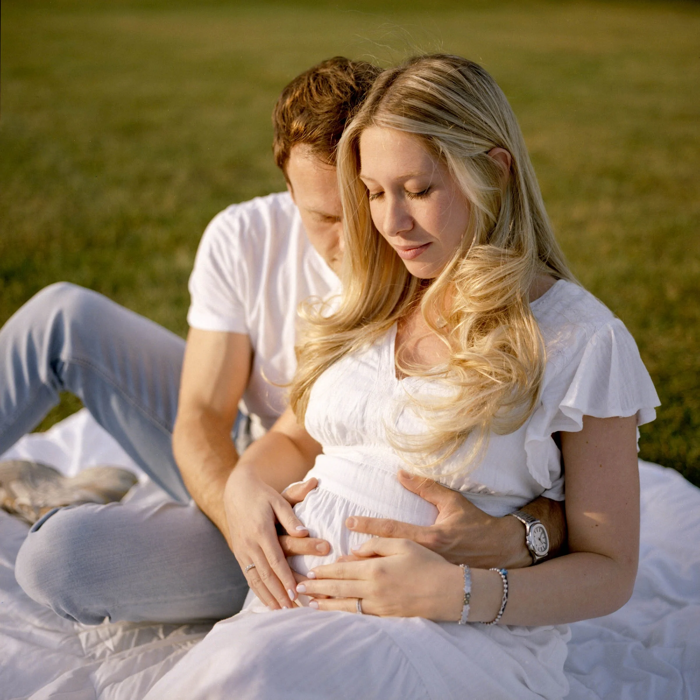 2025 August, Britnee Maternity shoot, GOLD200 Hasselblad 500CM 10-untitled.jpg