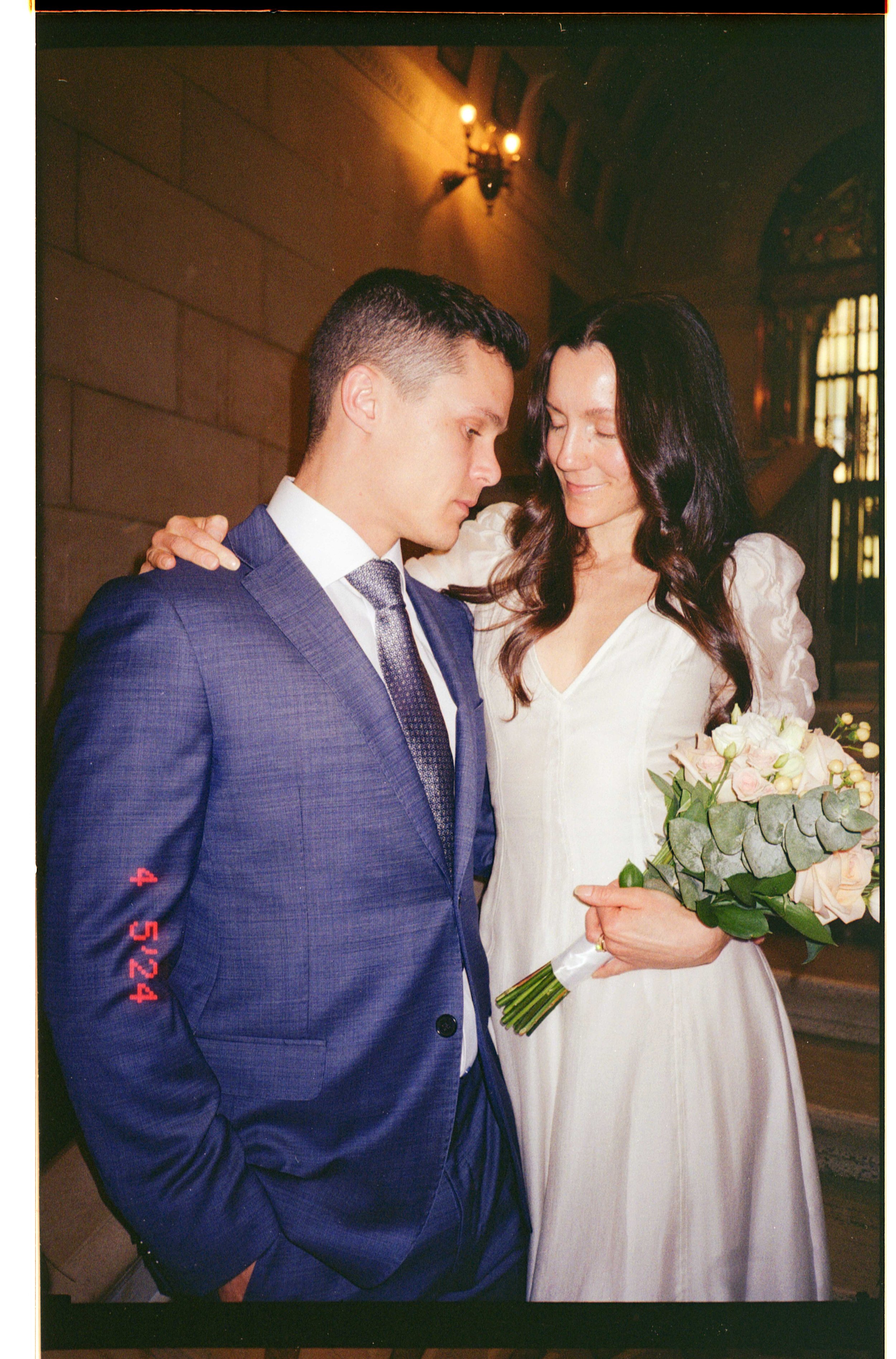 151GOLD200 FUJI TIARA May 2024 ndrew & Caroline wedding 9.jpg