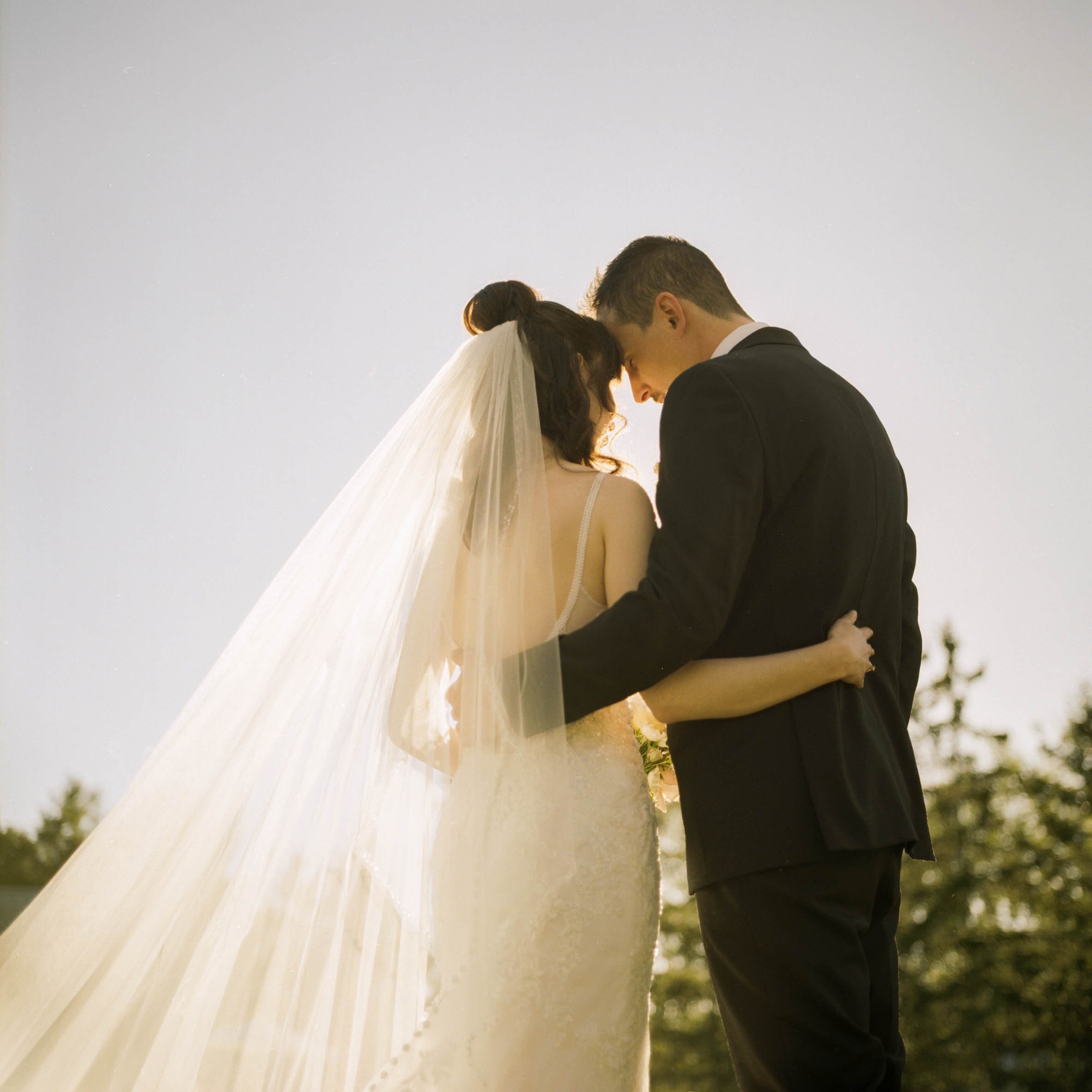 578-Jennica & Matt Kodak Gold 200, Hasselblad 500CM 8-untitled.jpg