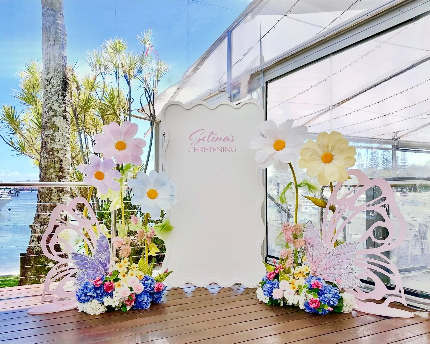Nothing says whimsy and charm quite like a Floral Christening!

From birthday parties, bridal showers, baby showers and Parisian tea parties embracing florals in your celebration will guarantee a picture perfect event

Our floral decorations have a t