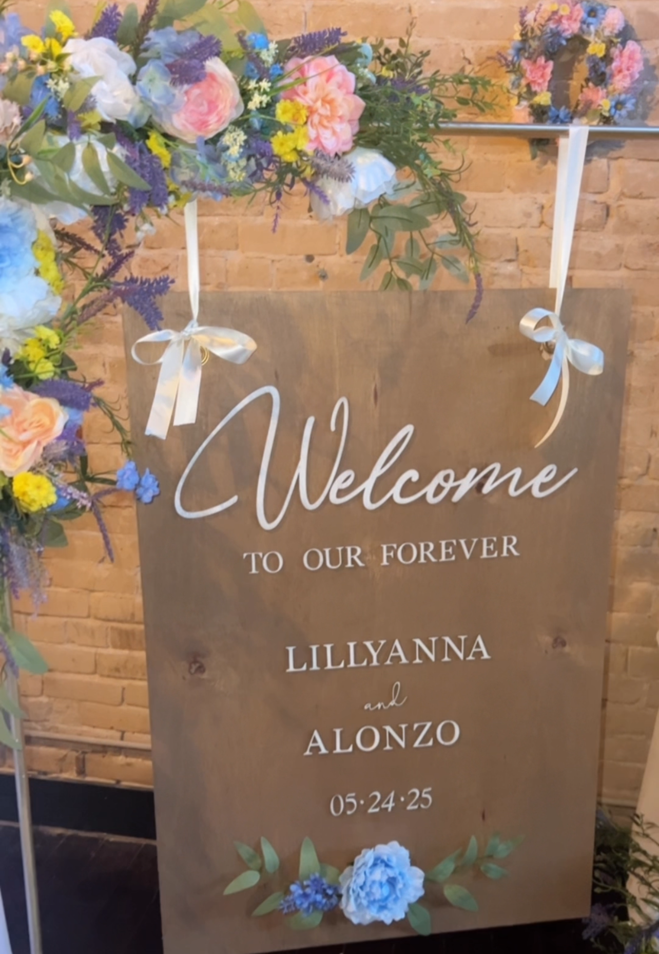Lilliana's welcome sign.PNG