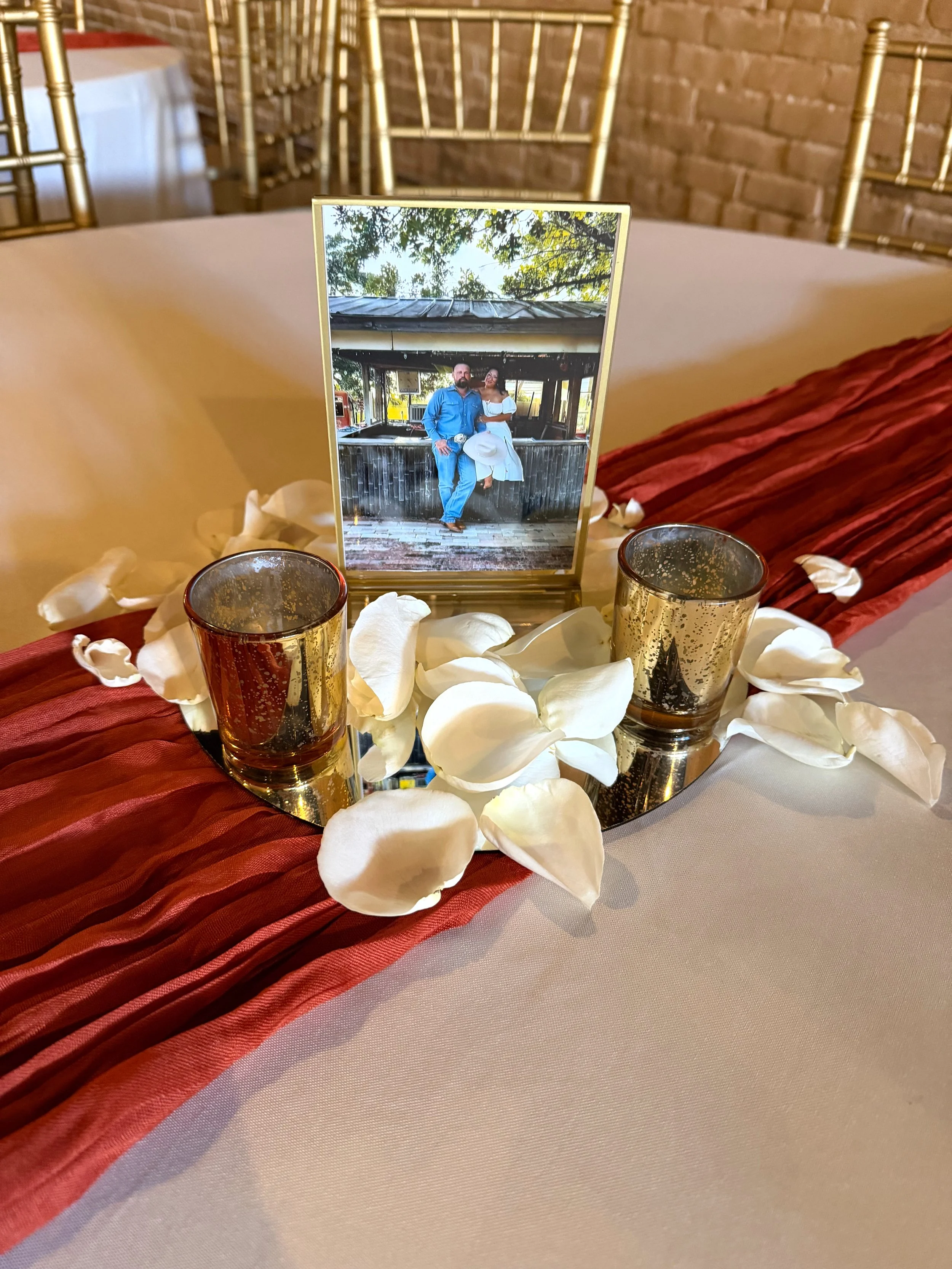 Crystals centerpiece.jpeg