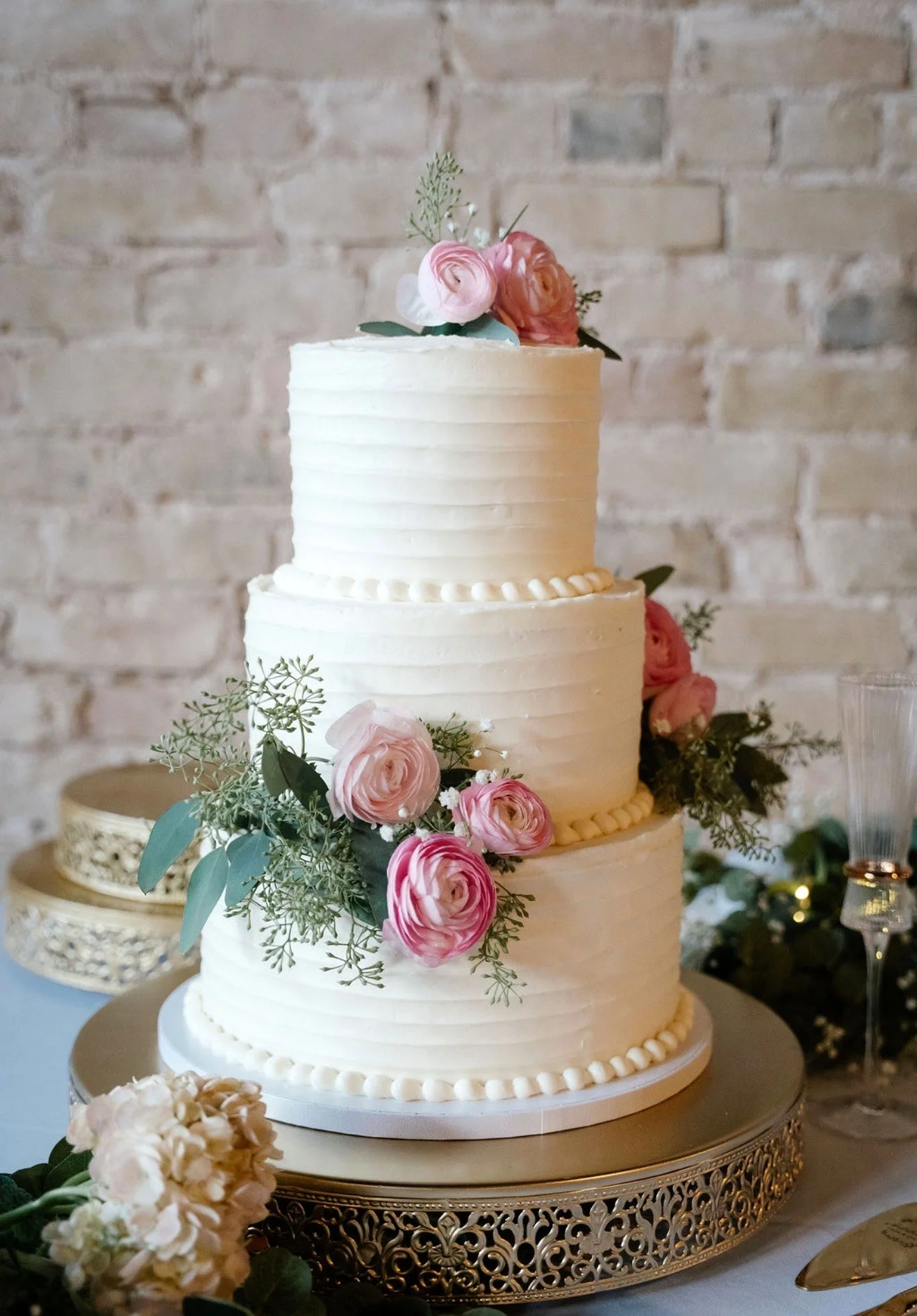 Ingrid and Cole Cake.jpg