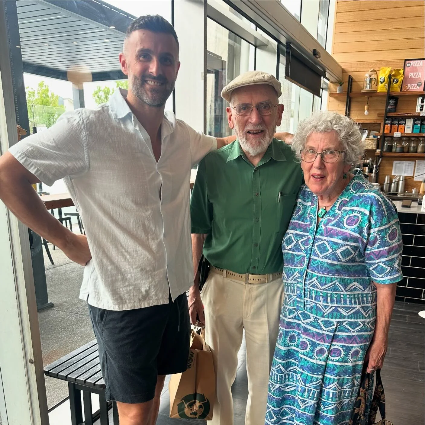 🌟✨ Celebrating Love at TLP! ✨🌟
Today, we had the absolute pleasure of hosting an amazing couple, Tony and Marg, who celebrated their 49th wedding anniversary with us! 💕 Their love story is a beautiful reminder of how important it is to treat every