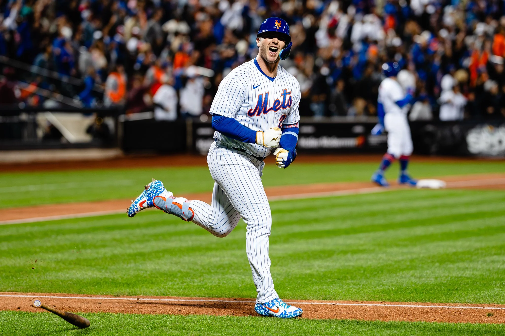 Pete Alonso of New York Mets celebrates after home run.