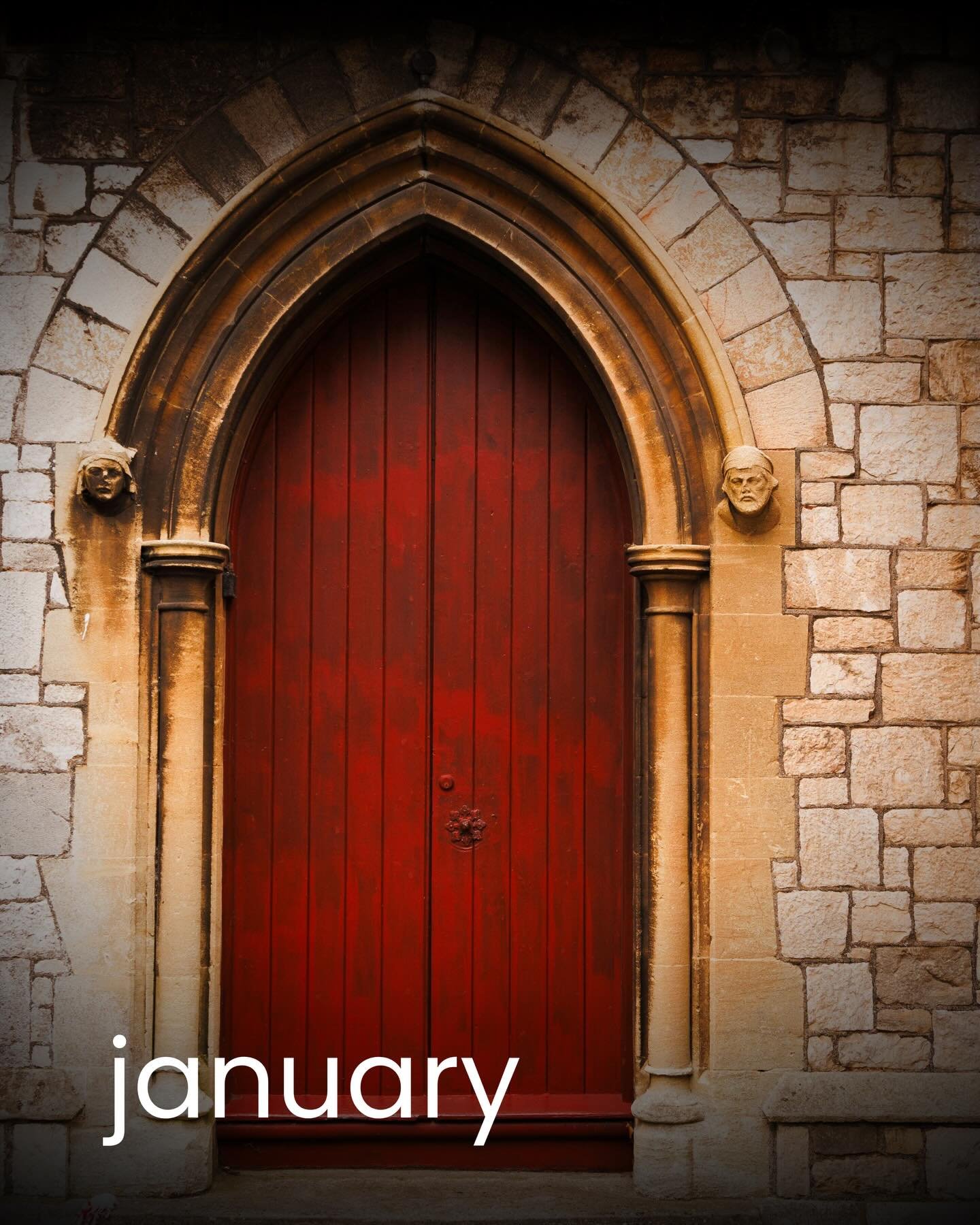 ✨ HAPPY NEW YEAR ✨

Holy smokes, y&rsquo;all -  it&rsquo;s 2026 🎉🎉🎉

You know what they say: When one door closes, another one opens&hellip; 

So here&rsquo;s to closing the door on 2025 and walking into the New Year excited for all that&rsquo;s s