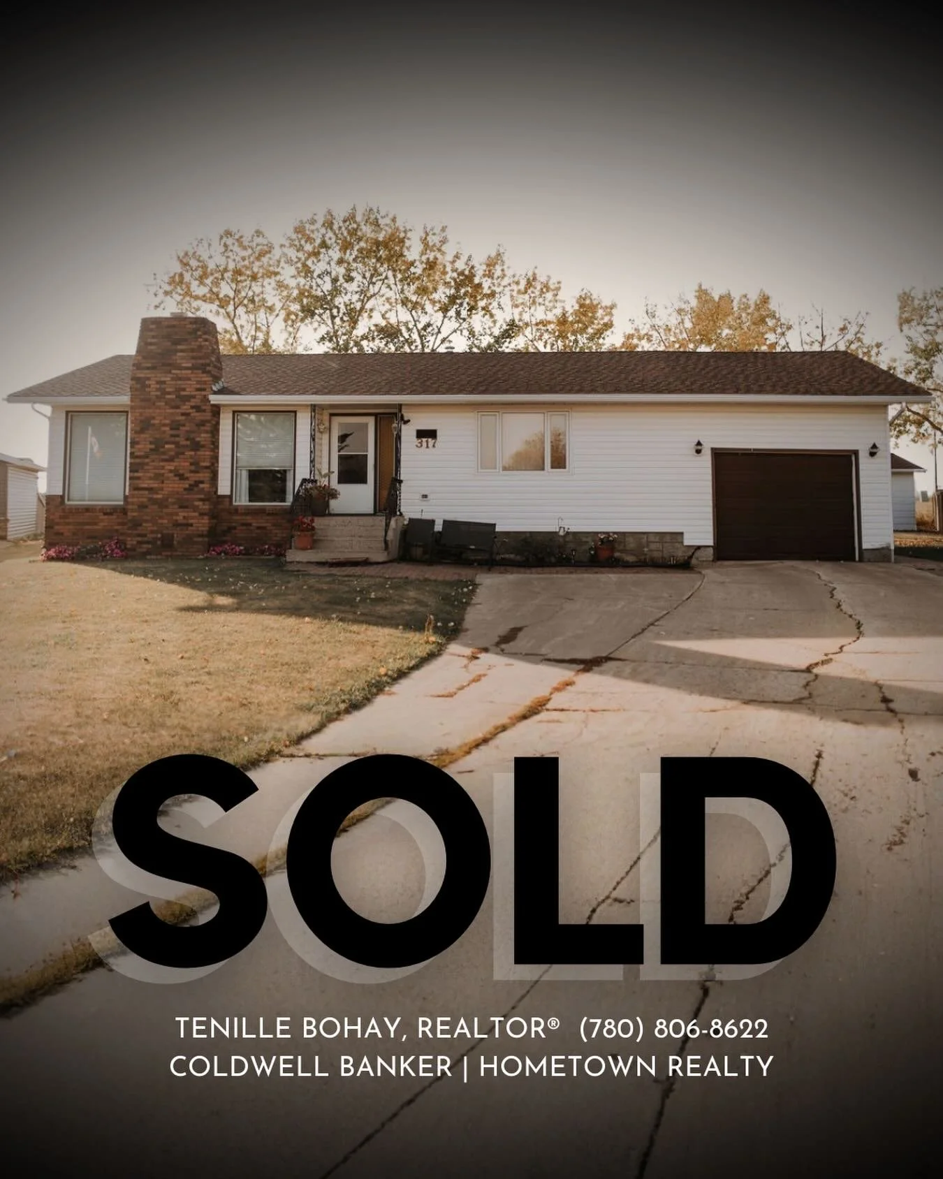 ✨SOLD✨

Folks, I have been wishing for this day SO MUCH 

I had the amazing gift of working with someone (a total gem of human, in case you were wondering) who spent a lifetime living in and loving their home - but it was time to move onto the next p